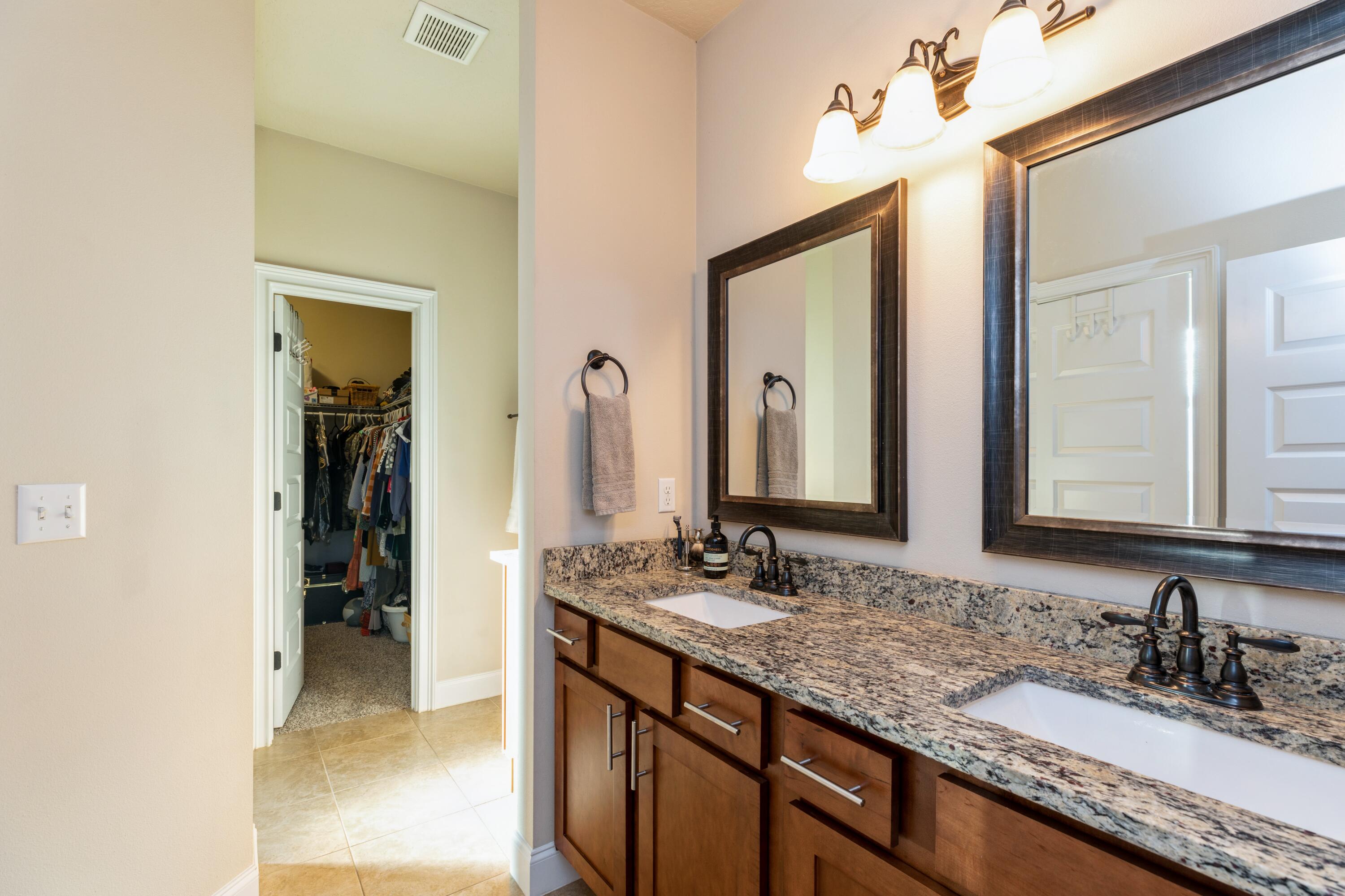 KAITLYNS PRESERVE - Residential