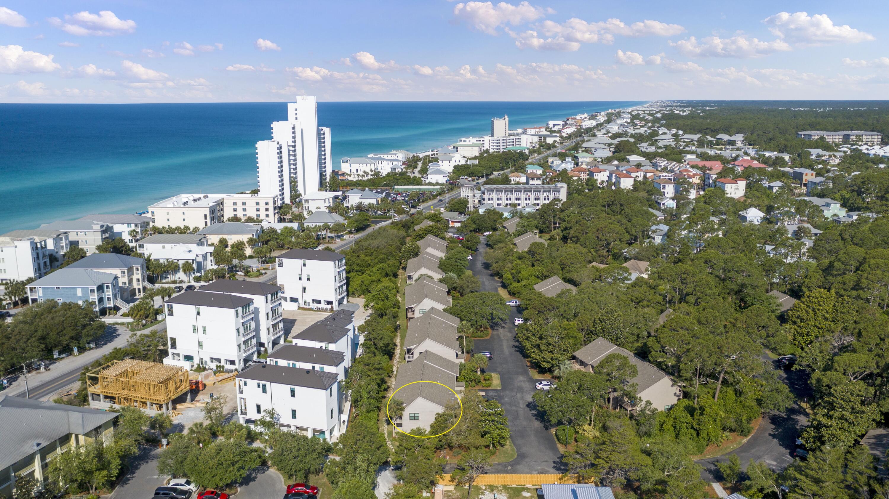 CASSINE GARDEN TOWNHOMES PHASE III - Residential