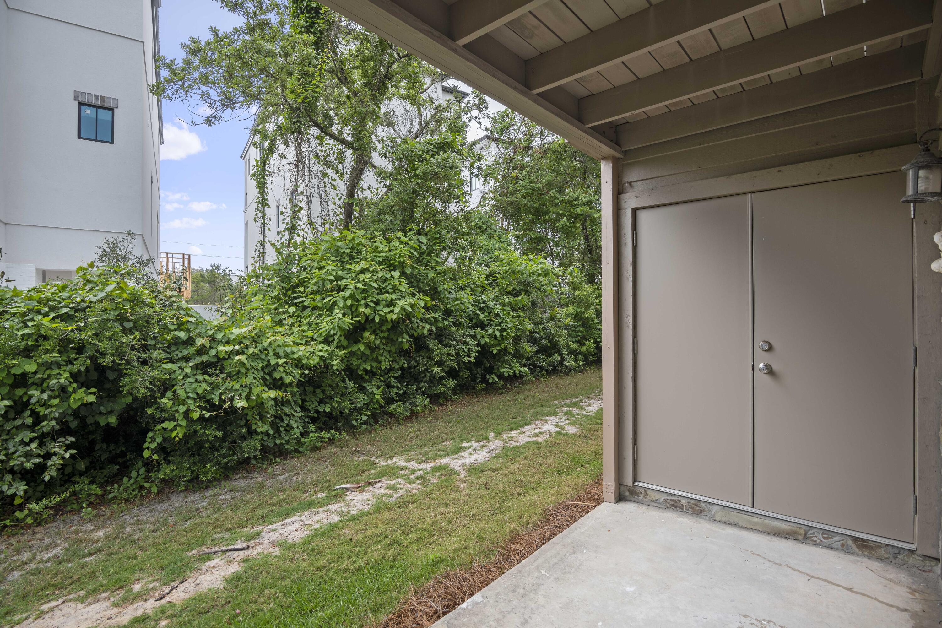 CASSINE GARDEN TOWNHOMES PHASE III - Residential