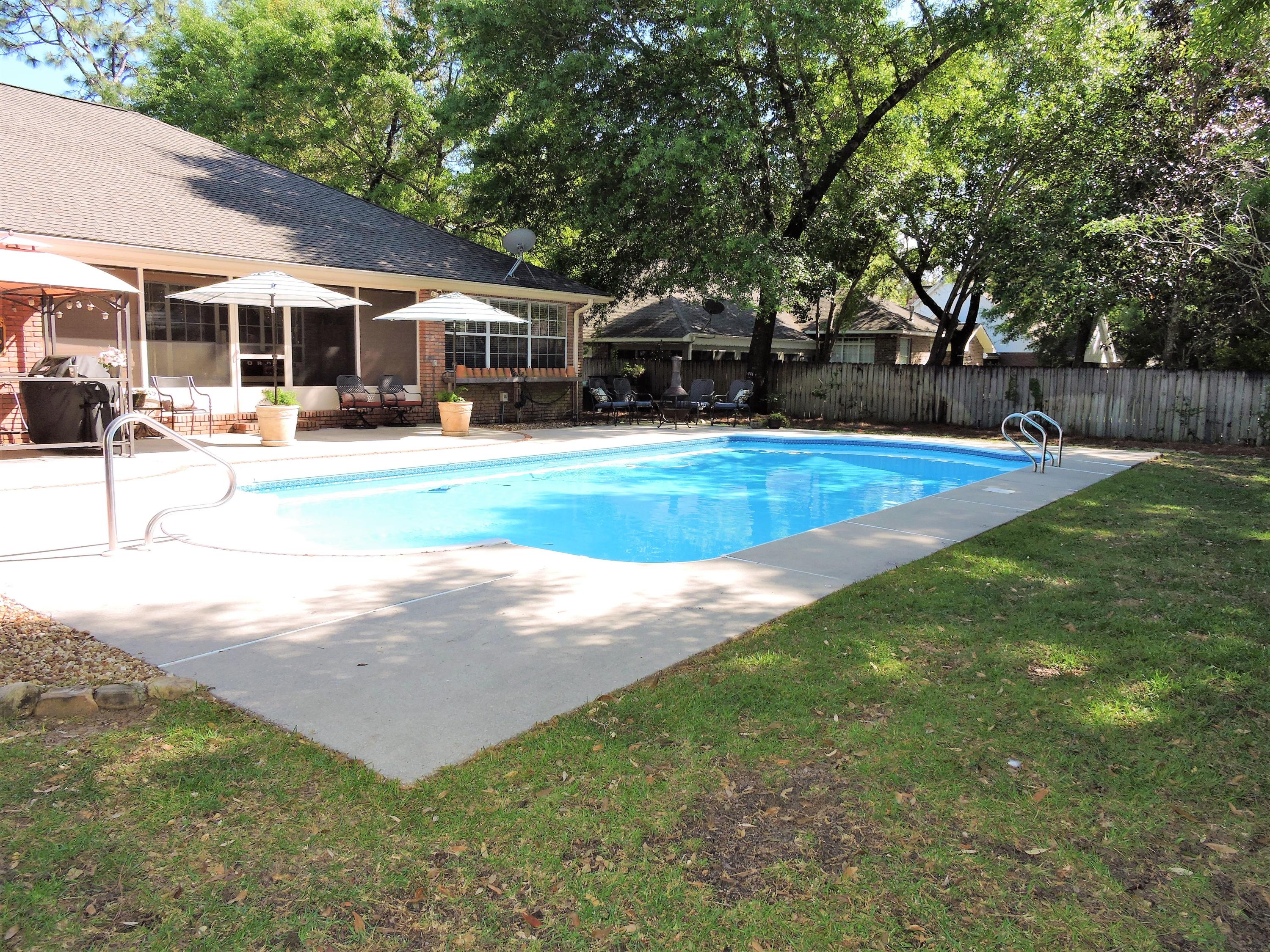 ROCKY BAYOU ESTATES 15 - Residential