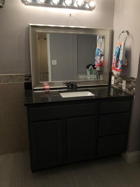 NEW WALTON VILLAGE - Residential