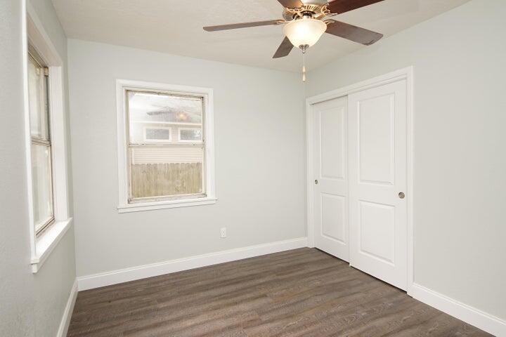 ROSEMONT S/D LOT 6 BLK F - Residential Lease