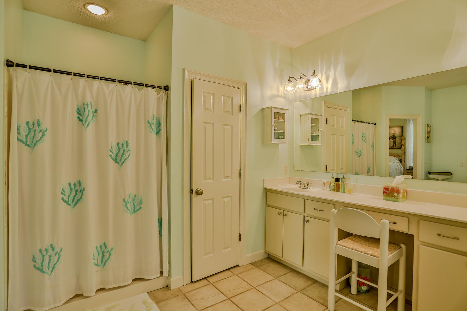 ESCADA - Residential