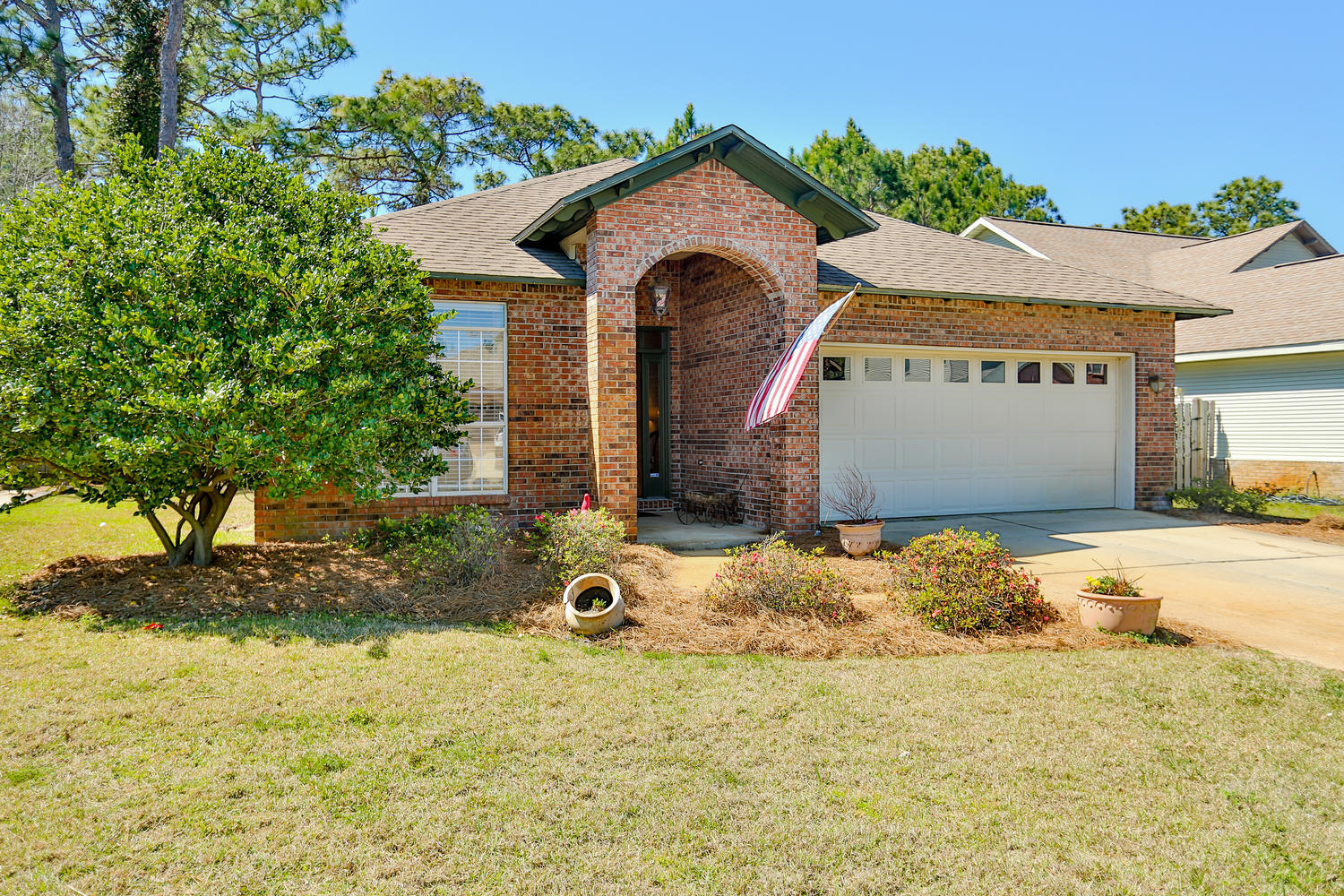 ESCADA - Residential