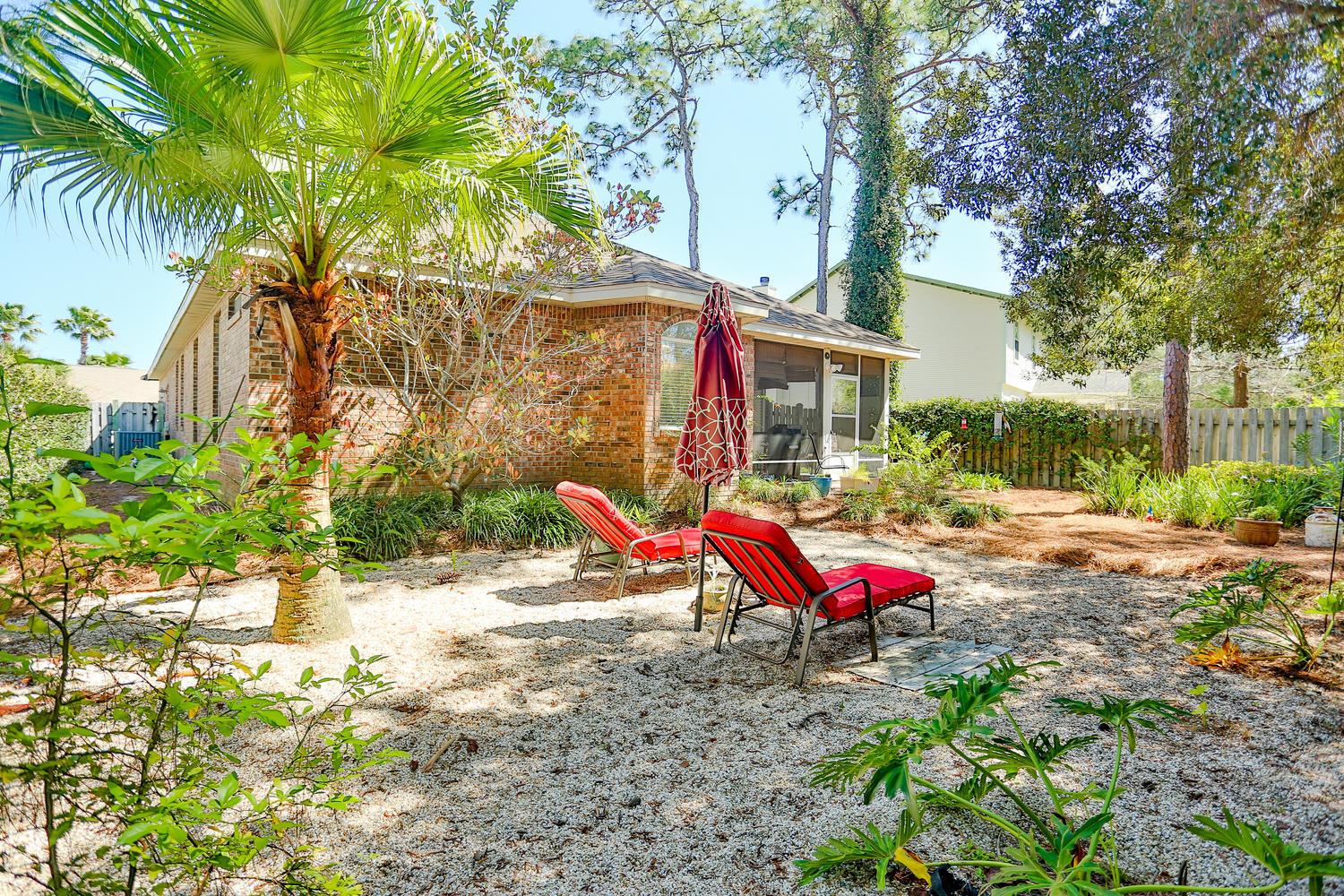 ESCADA - Residential