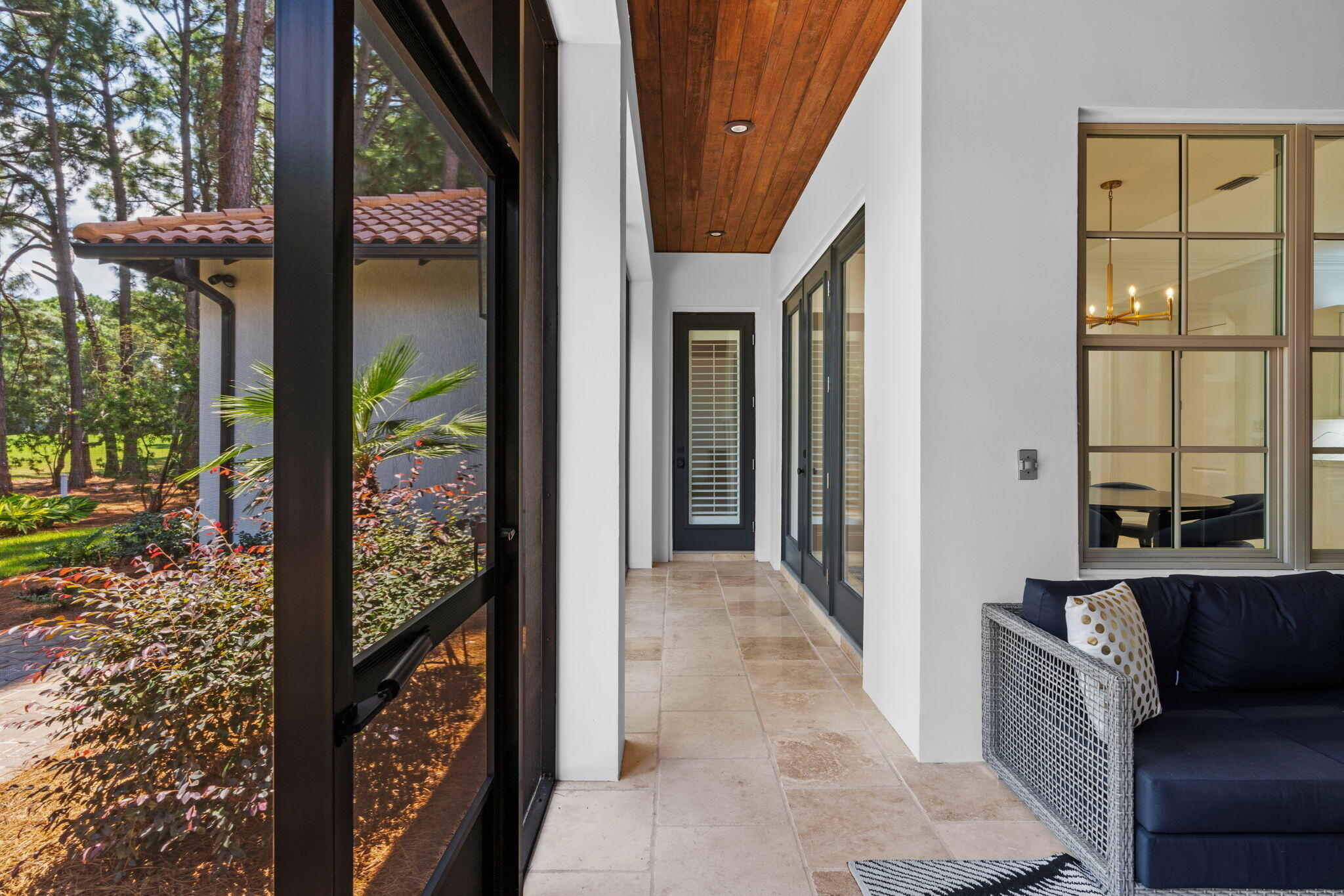 BURNT PINE - Residential