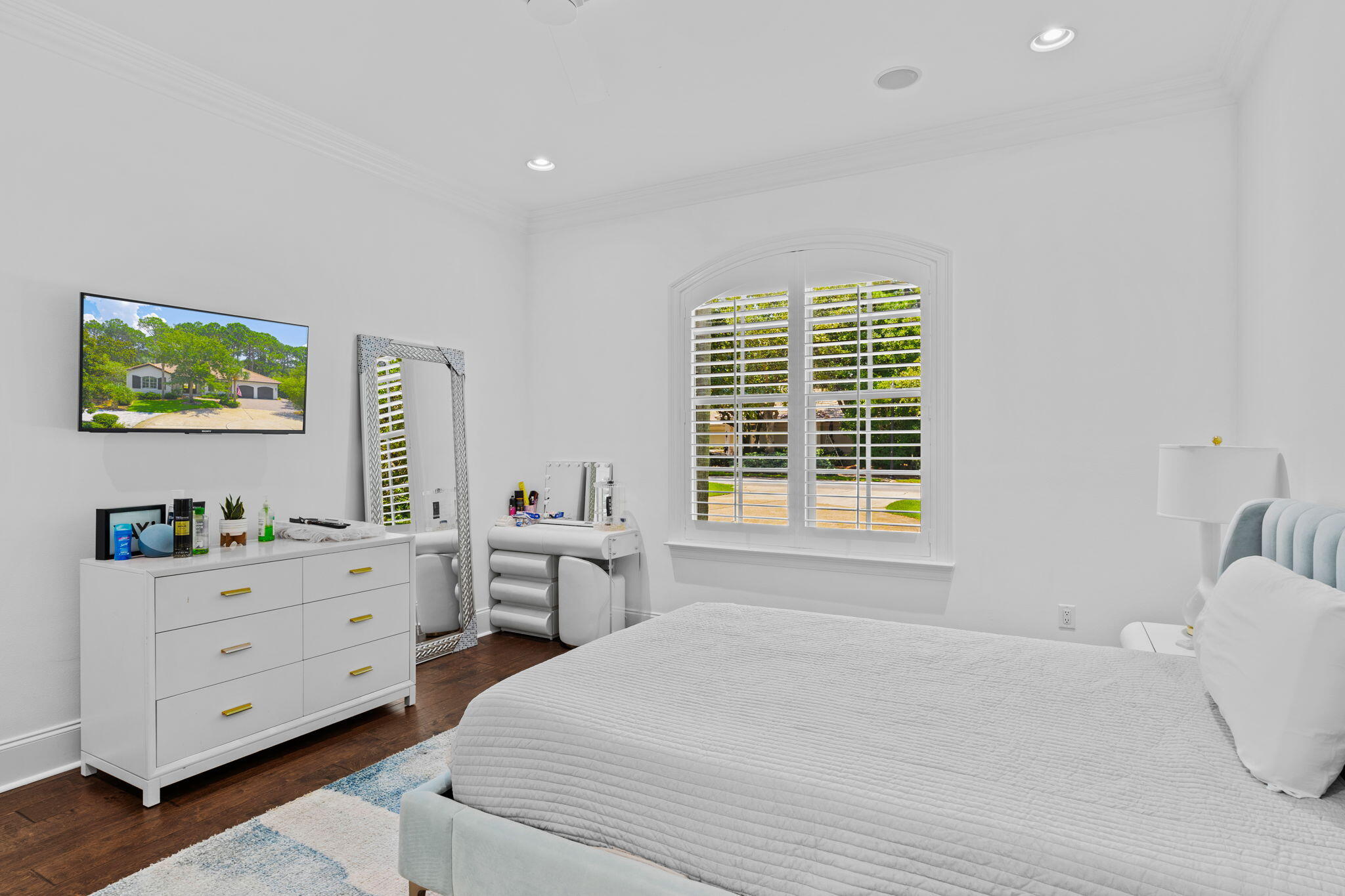 BURNT PINE - Residential