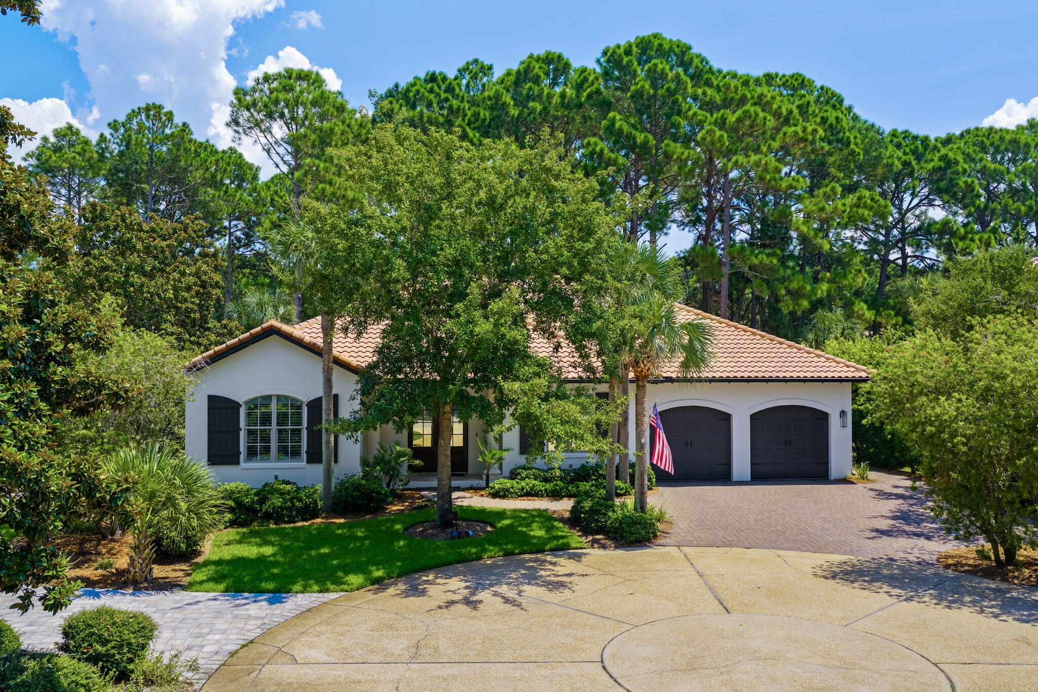 3160 Club Drive