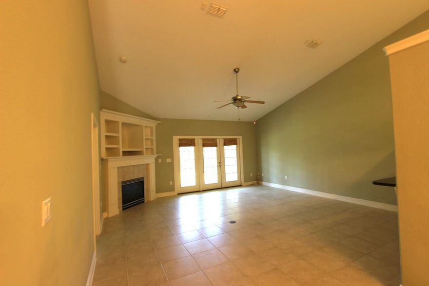 SPACIOUS TOWN HOME IN GREAT NEIGHBORHOOD. THIS TOWN HOME IS CLOSE TO EVERY THING. COMMUNITY HAS POOL..  RENT INCLUDES LAWN MAINTENANCE AND GARBAGE DISPOSAL. TOWNHOME HAS UPDATED KITCHEN, NEW HVAC, NEW ROOF AND FIREPLACE. THERE IS A SCREEN ROOM OFF GREAT ROOM FACING THE LAKE.