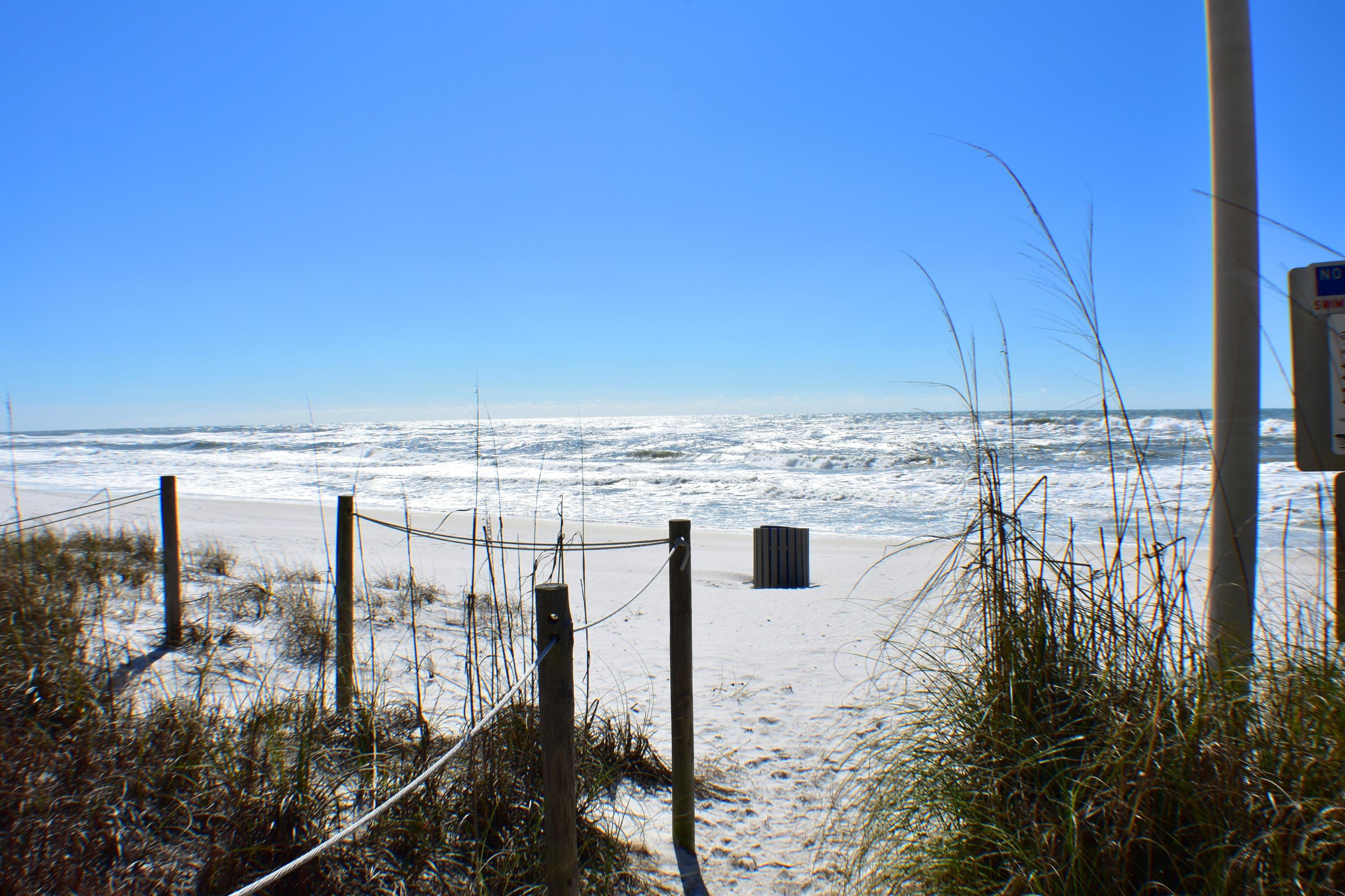 RIVIERA BEACH - Residential