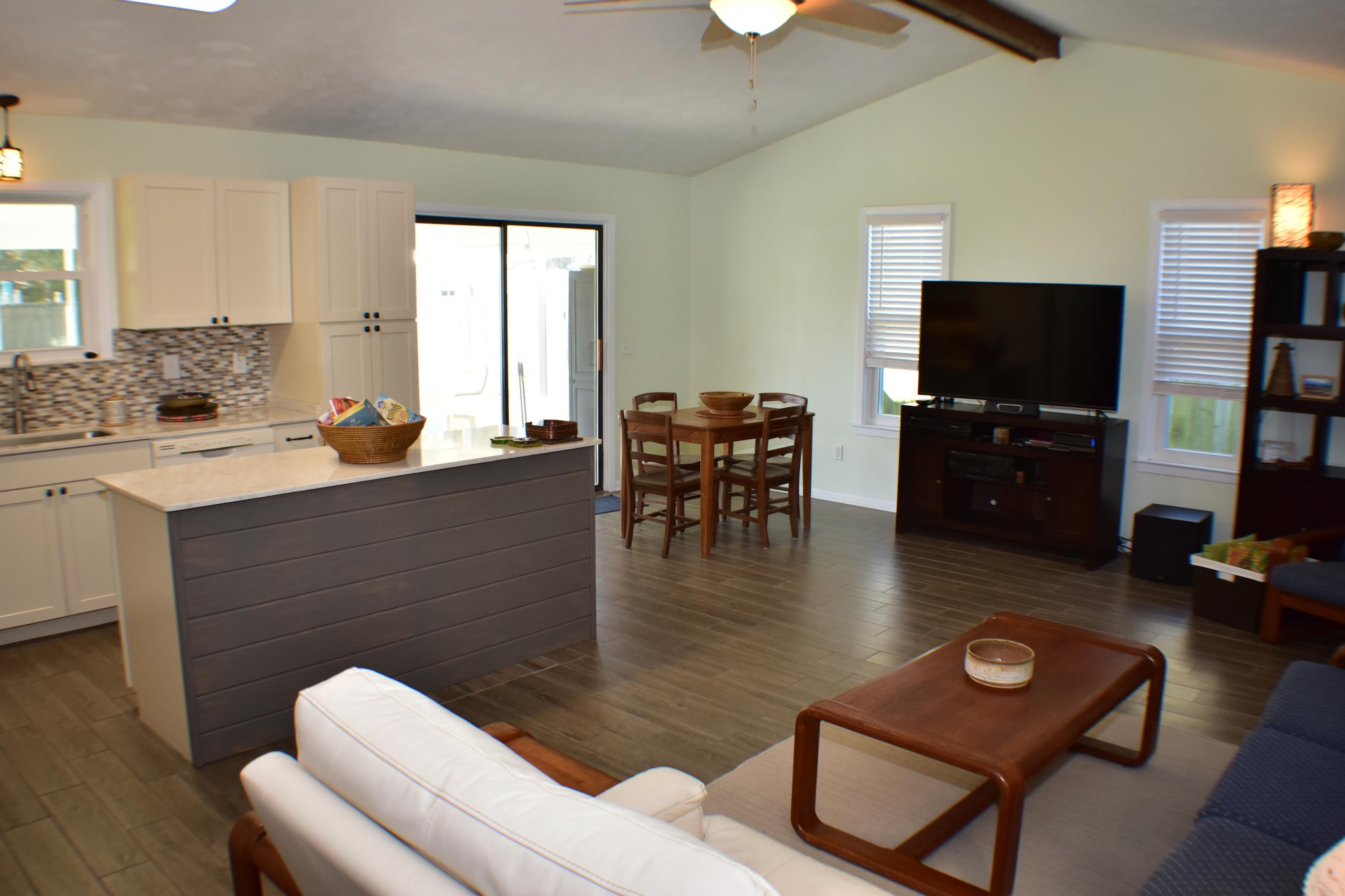 RIVIERA BEACH - Residential