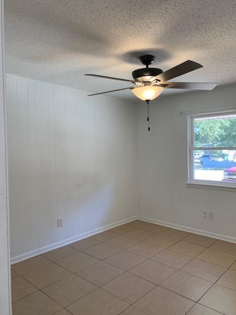 Valparasiso Pinecrest 2 - Residential Lease