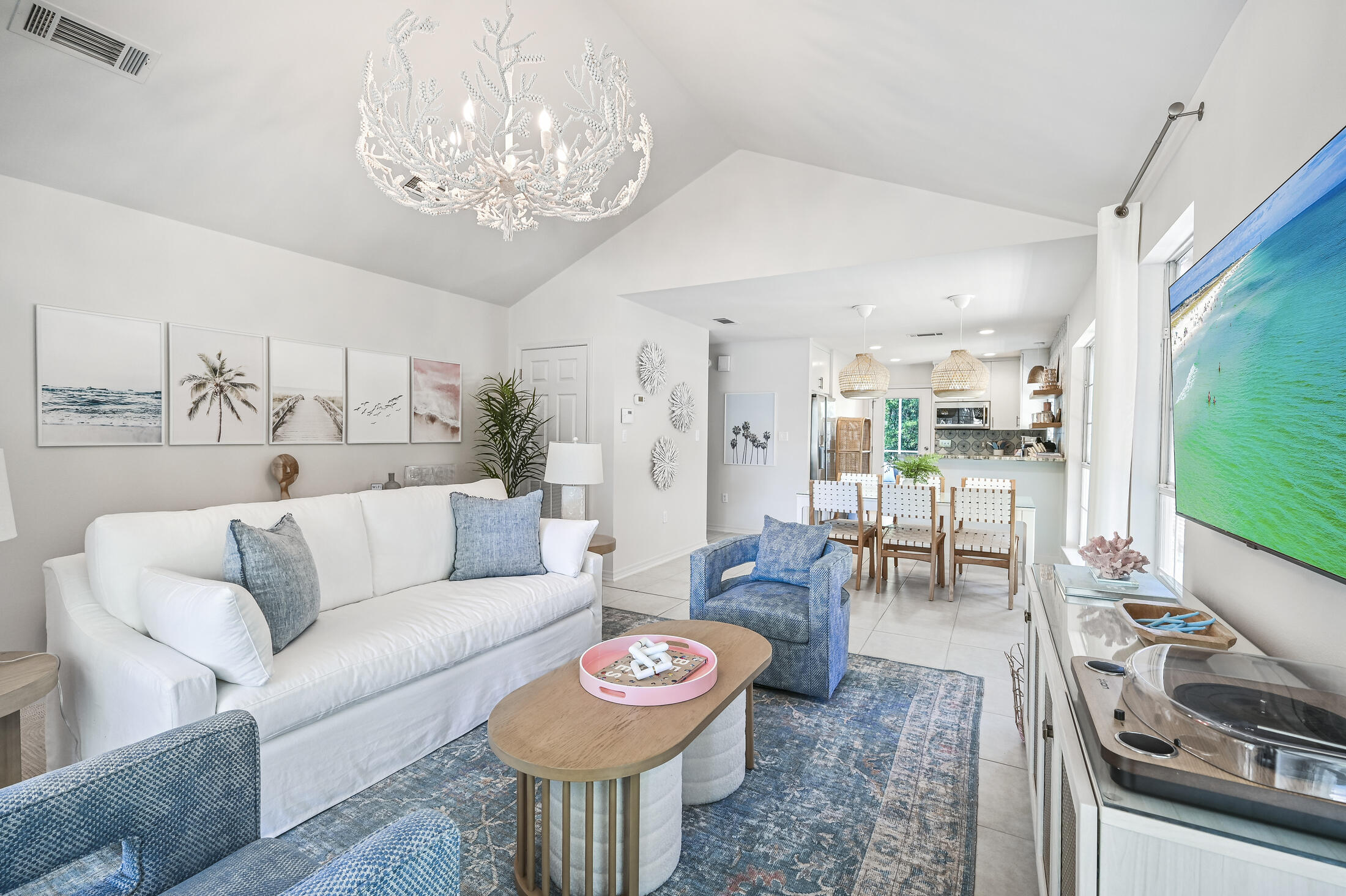 SEAGROVE VILLAGE 7TH ADD - Residential