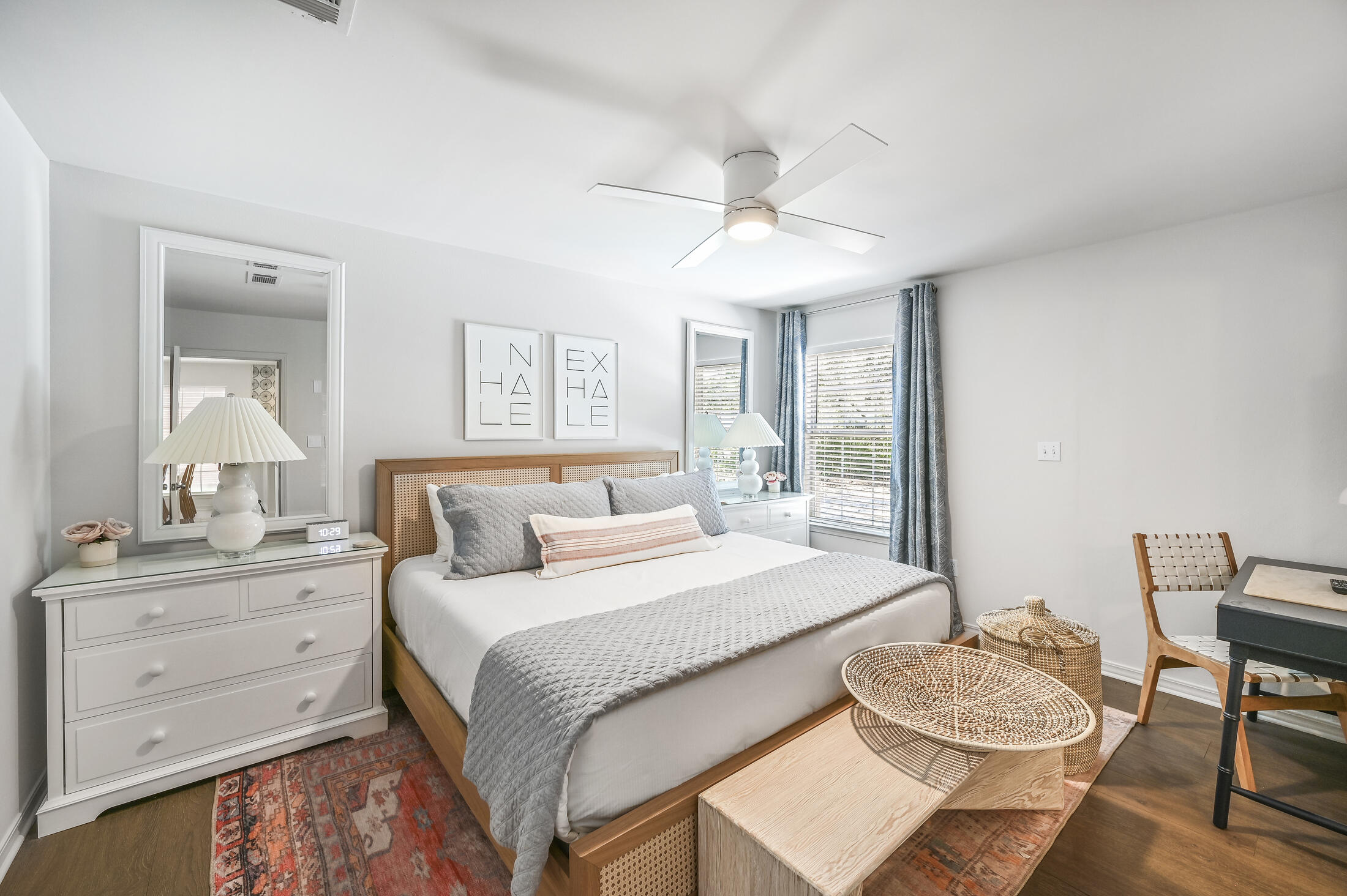 SEAGROVE VILLAGE 7TH ADD - Residential