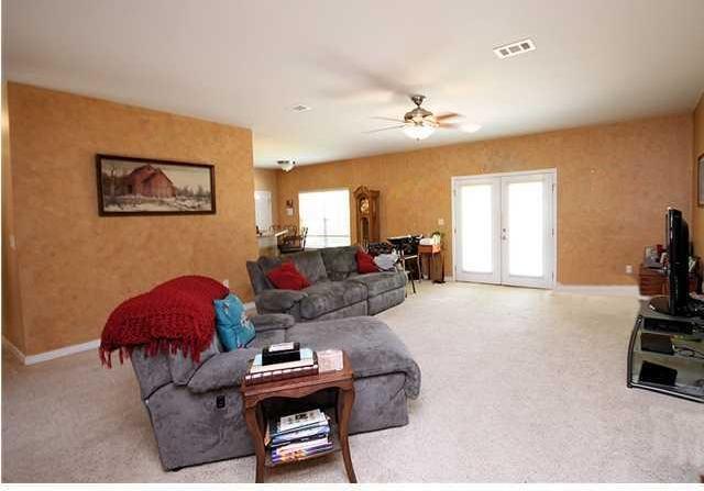 ROYAL OAKS S/D - Residential