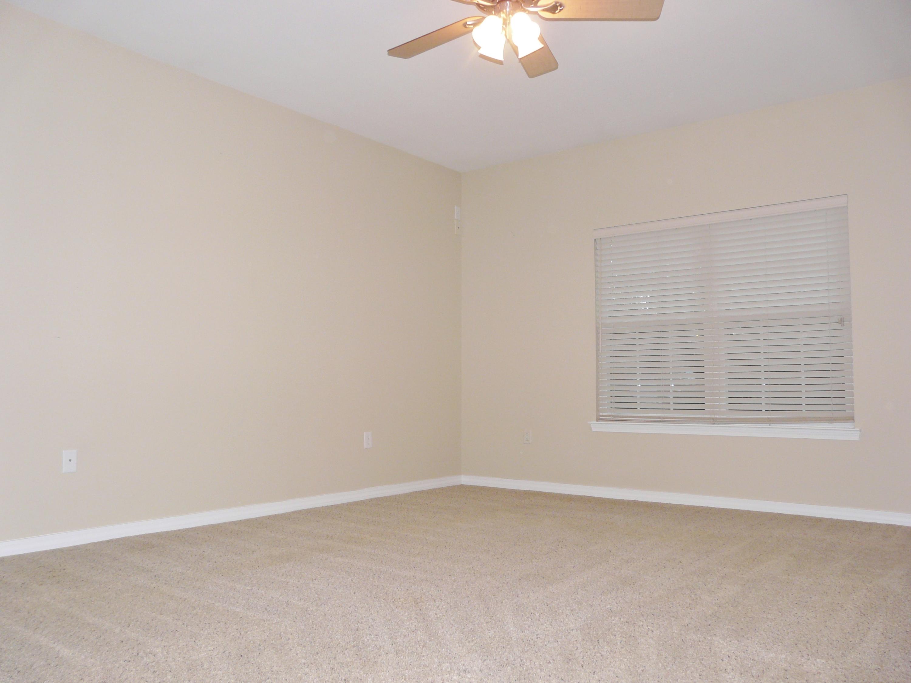 ROYAL OAKS S/D - Residential