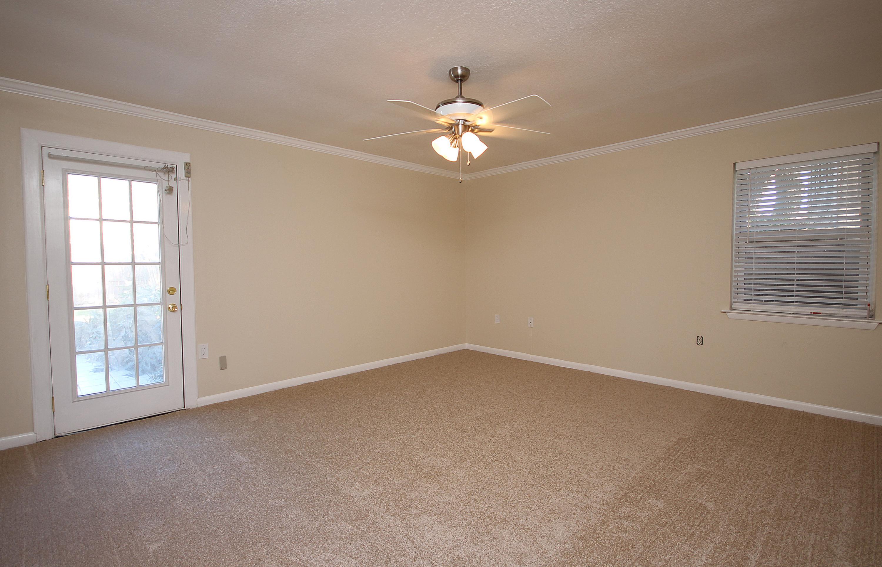 LAKE LORRAINE ESTATES 3 - Residential