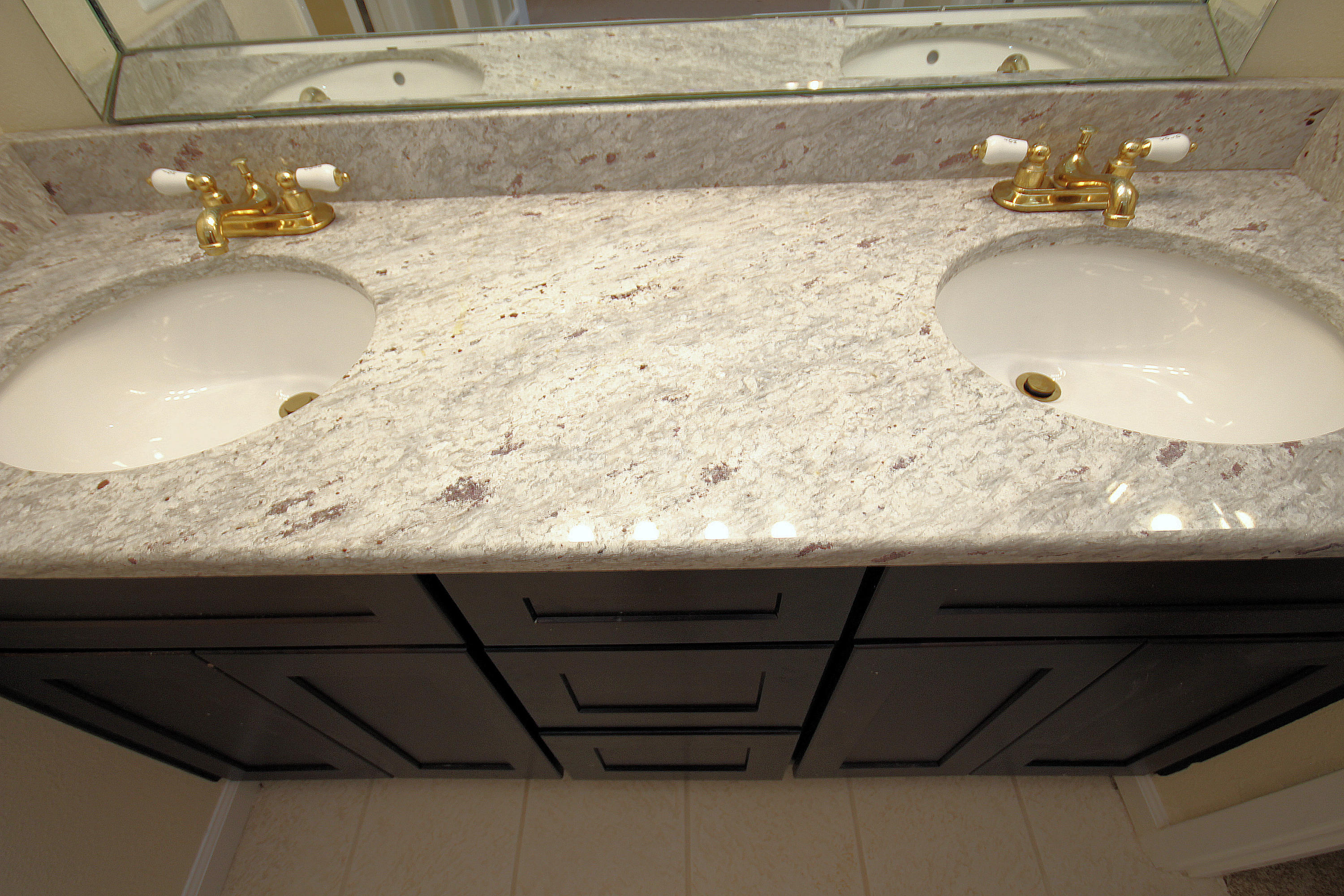 LAKE LORRAINE ESTATES 3 - Residential