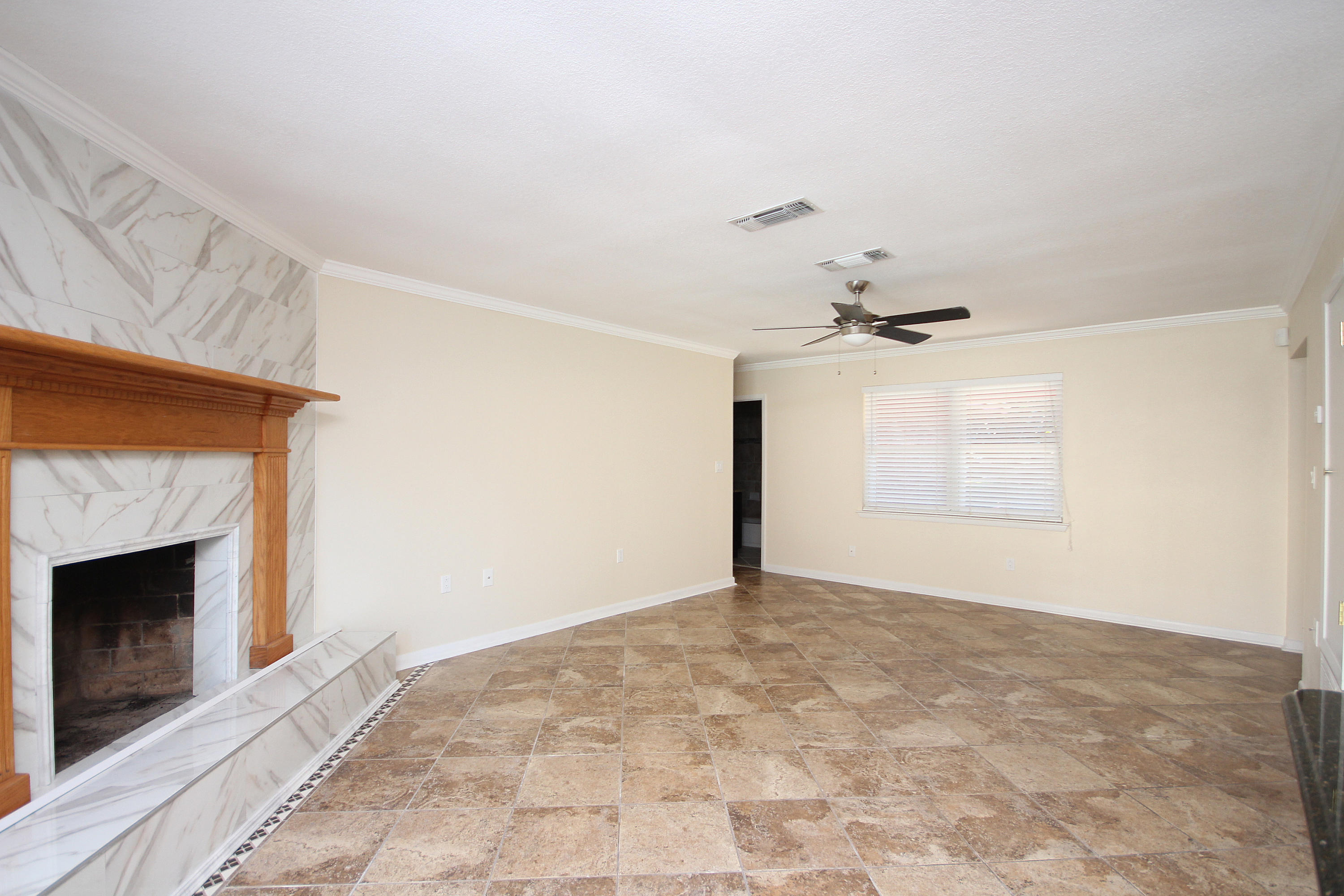 LAKE LORRAINE ESTATES 3 - Residential