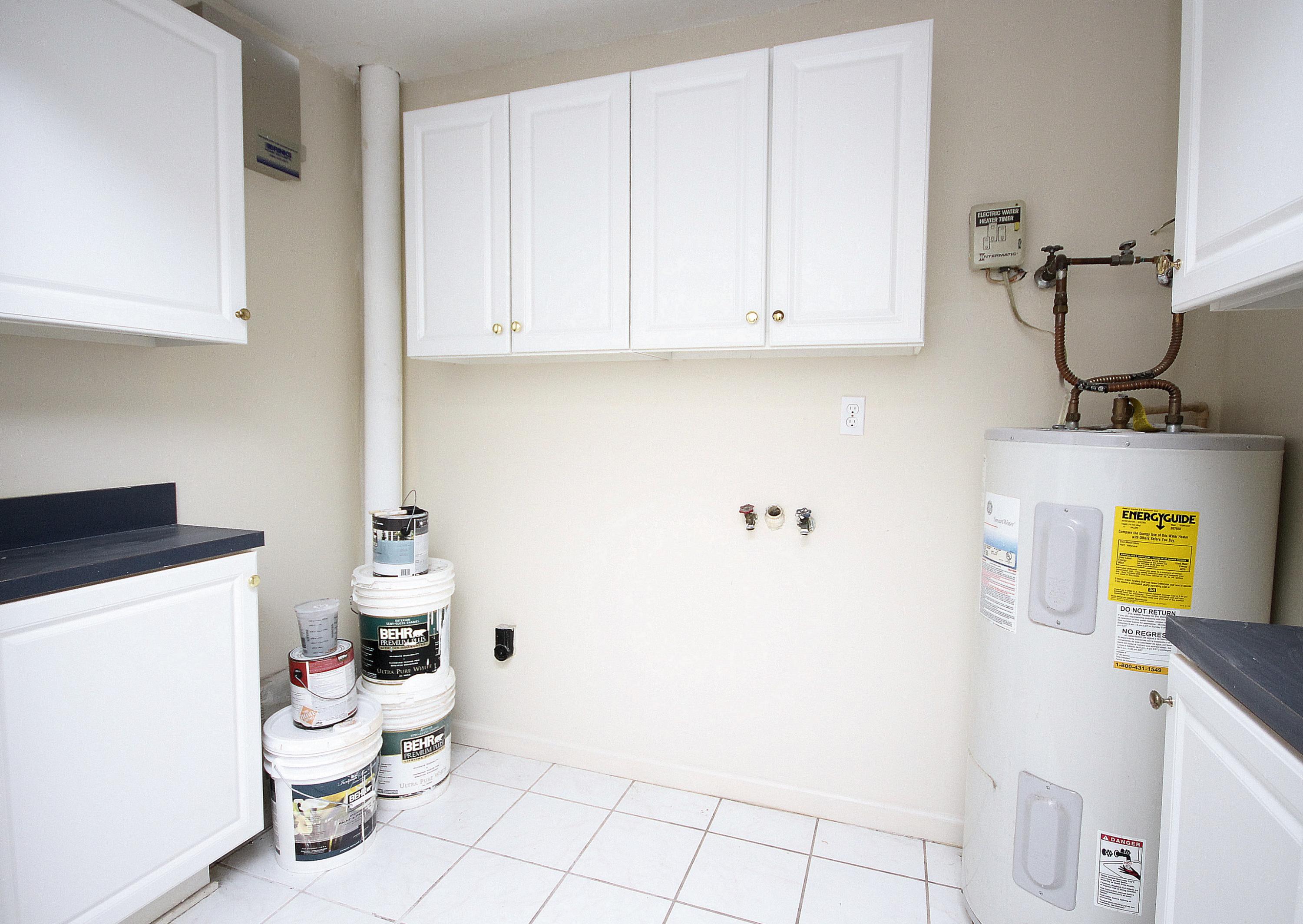 LAKE LORRAINE ESTATES 3 - Residential