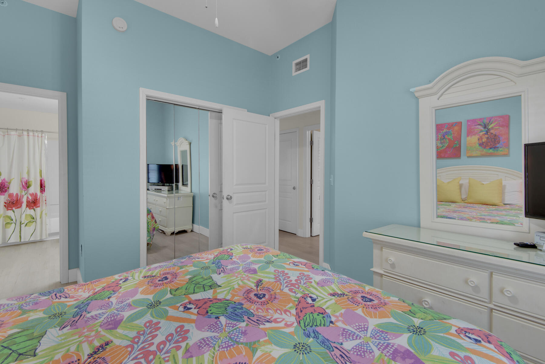 BEACH RETREAT - Residential