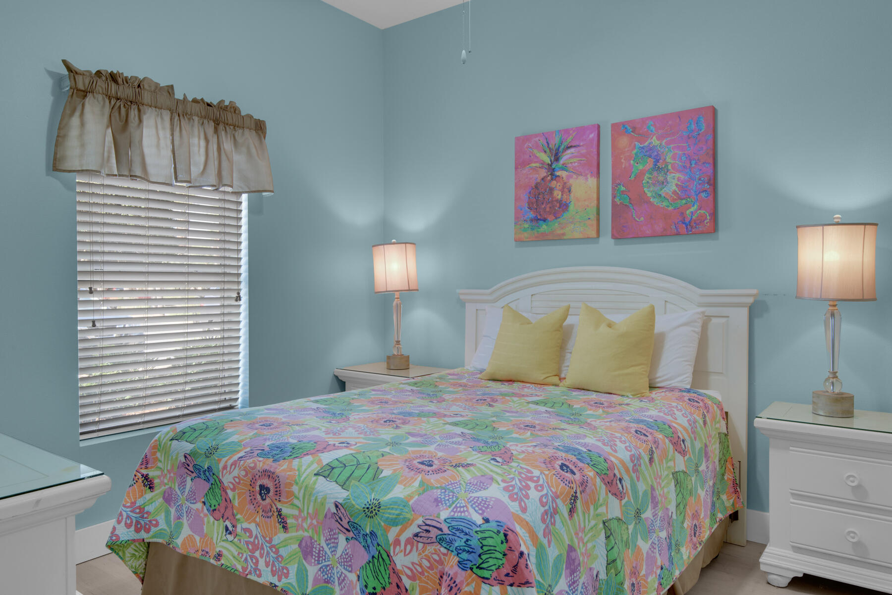 BEACH RETREAT - Residential