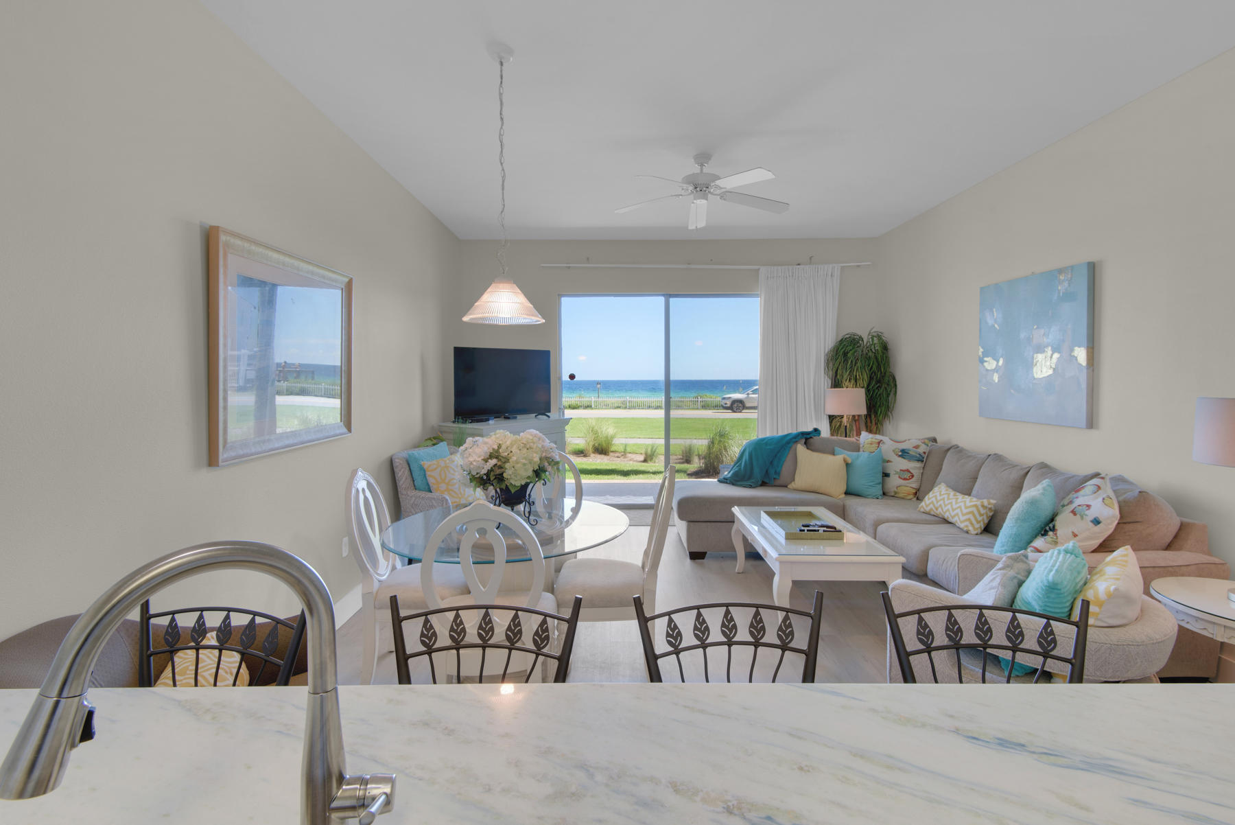 BEACH RETREAT - Residential