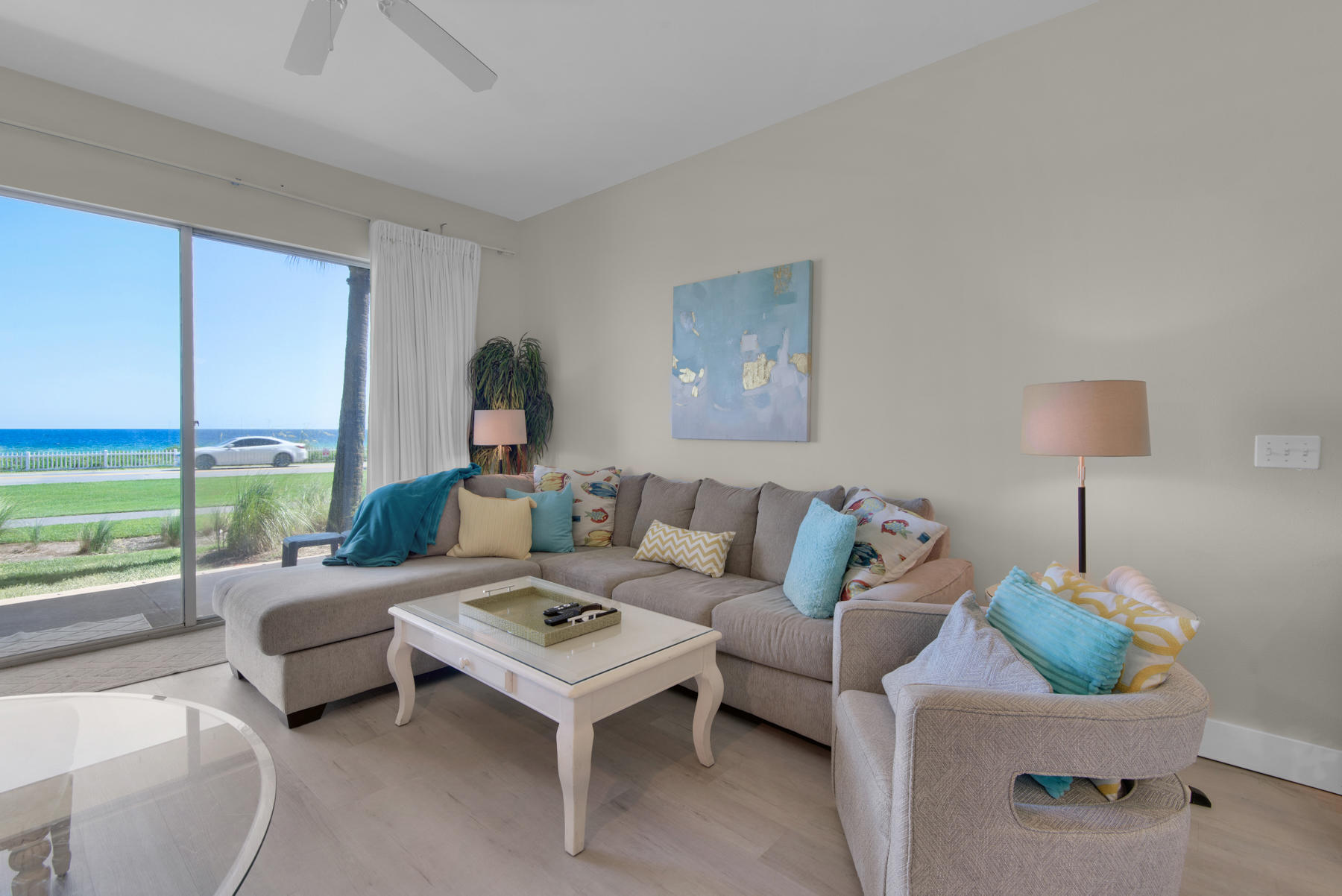 BEACH RETREAT - Residential