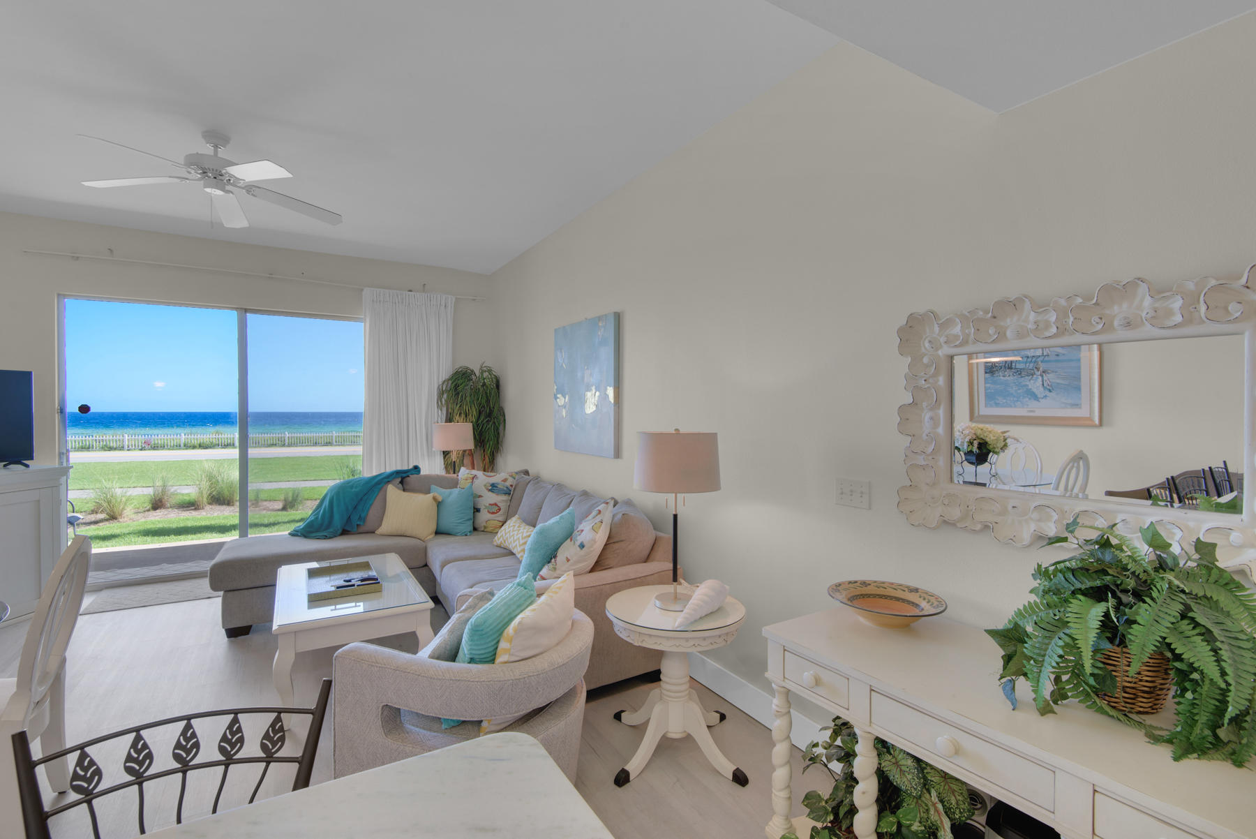 BEACH RETREAT - Residential