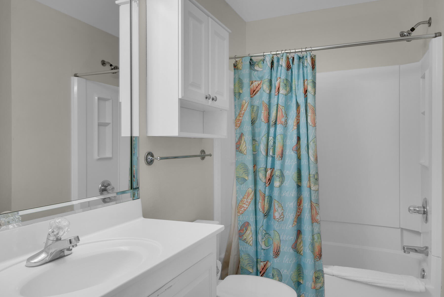 BEACH RETREAT - Residential