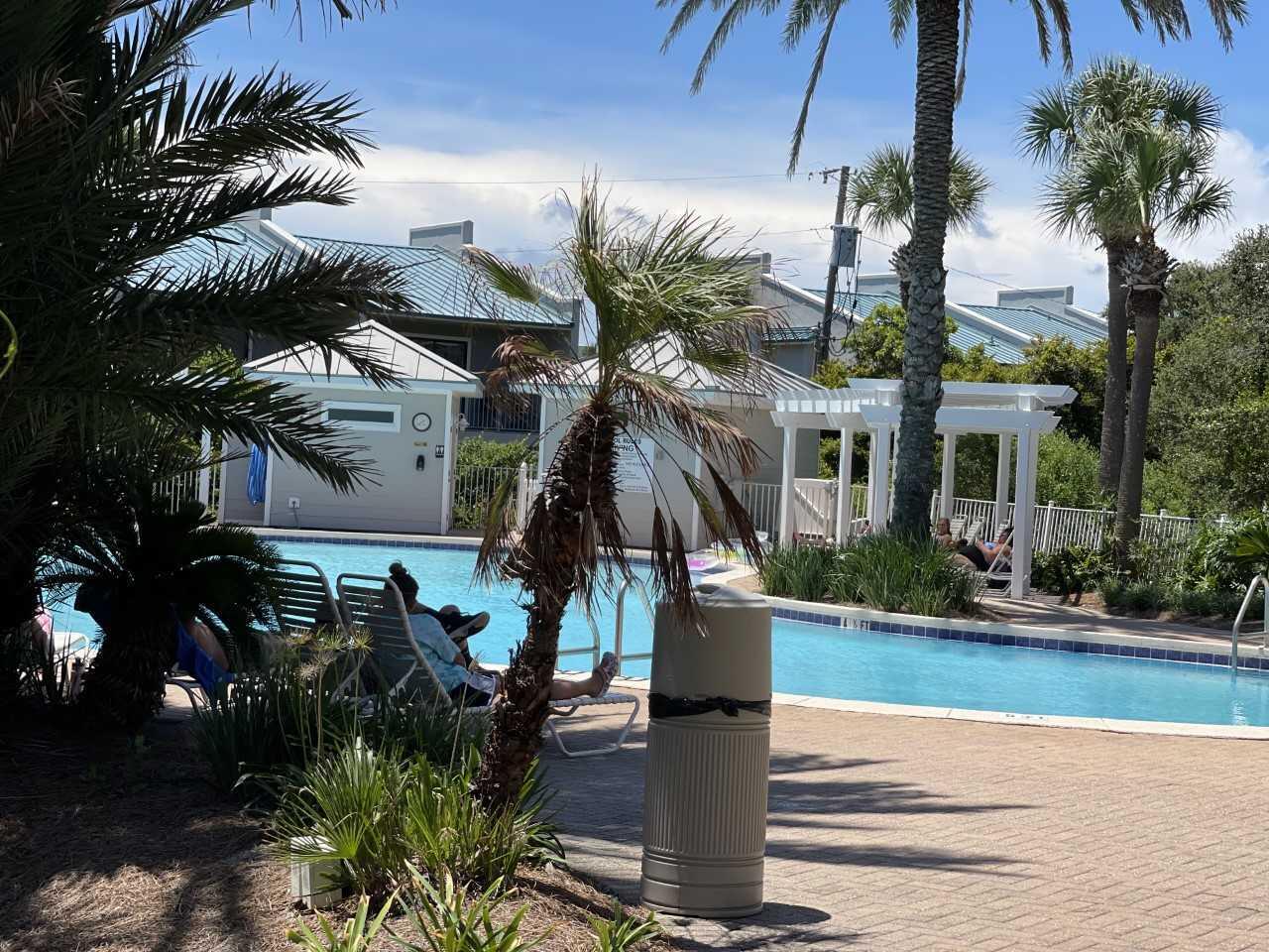 BEACH RETREAT - Residential