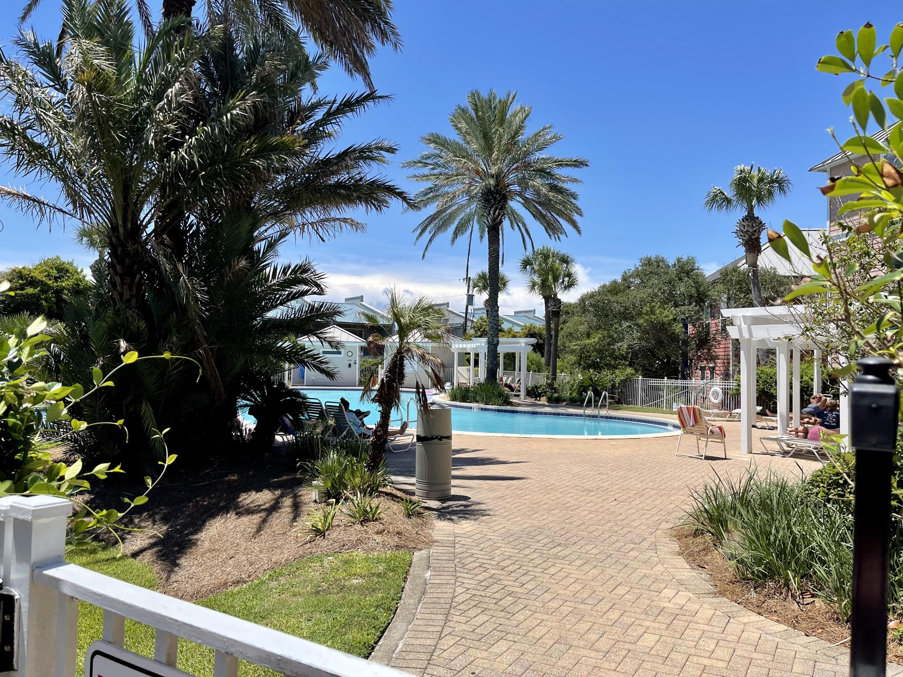 BEACH RETREAT - Residential