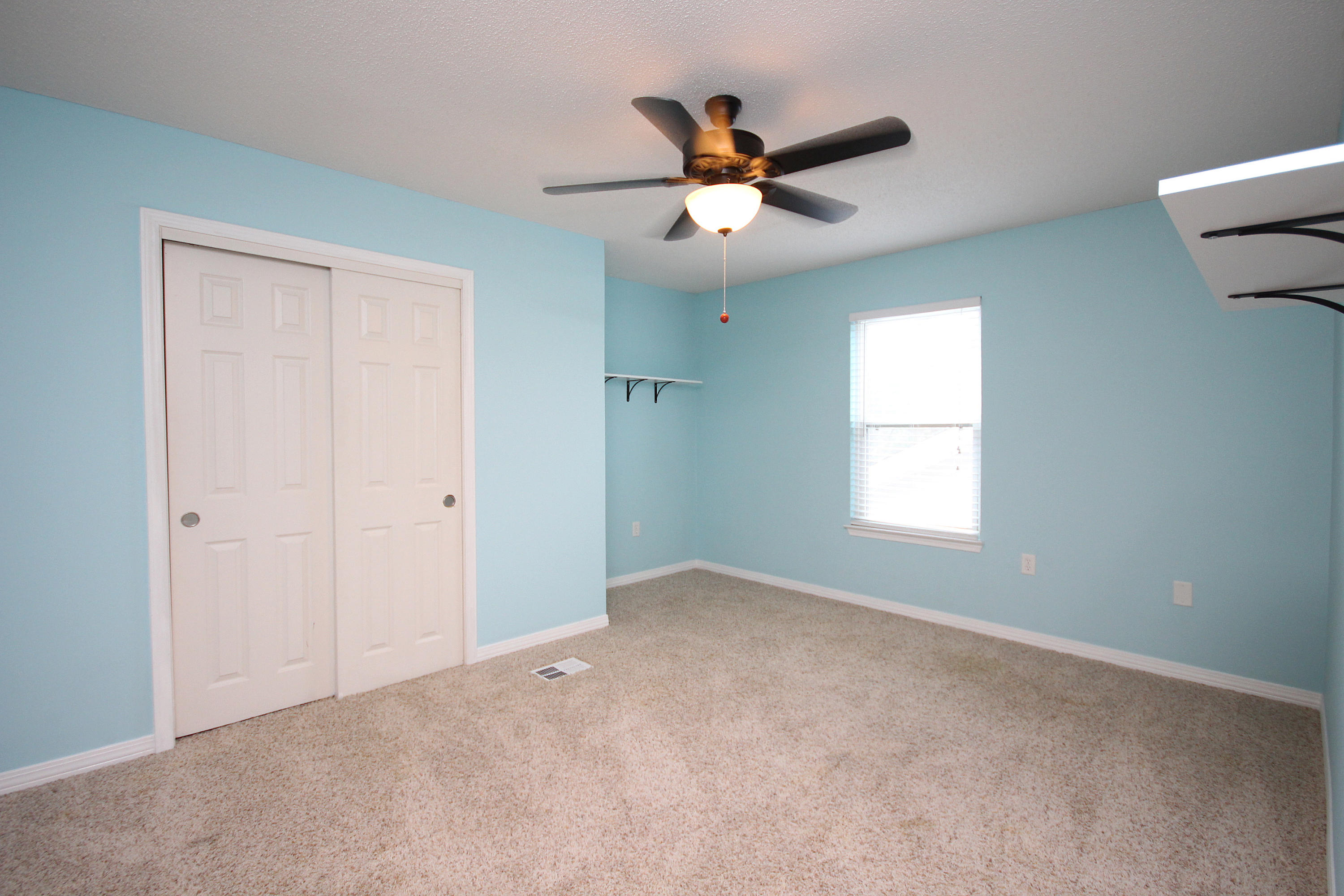 COVENTRY PARK VLG PH II - Residential