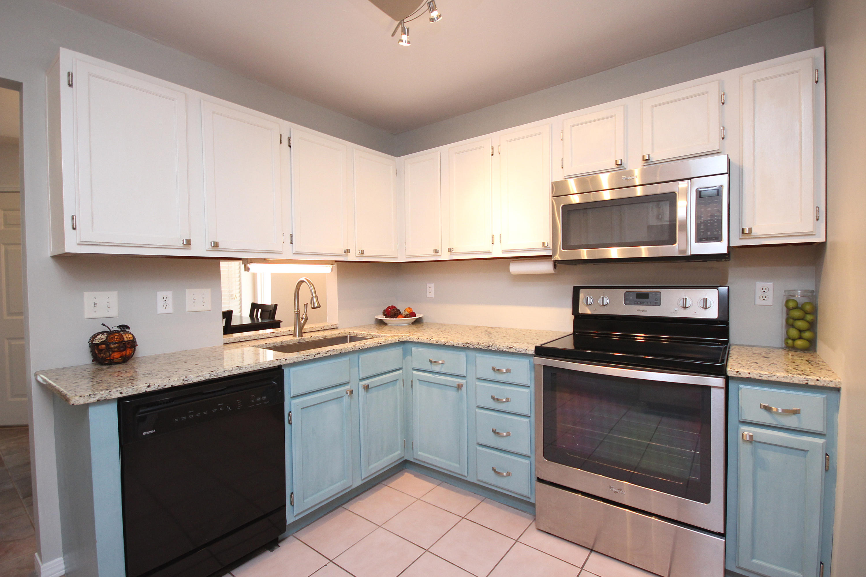 COVENTRY PARK VLG PH II - Residential