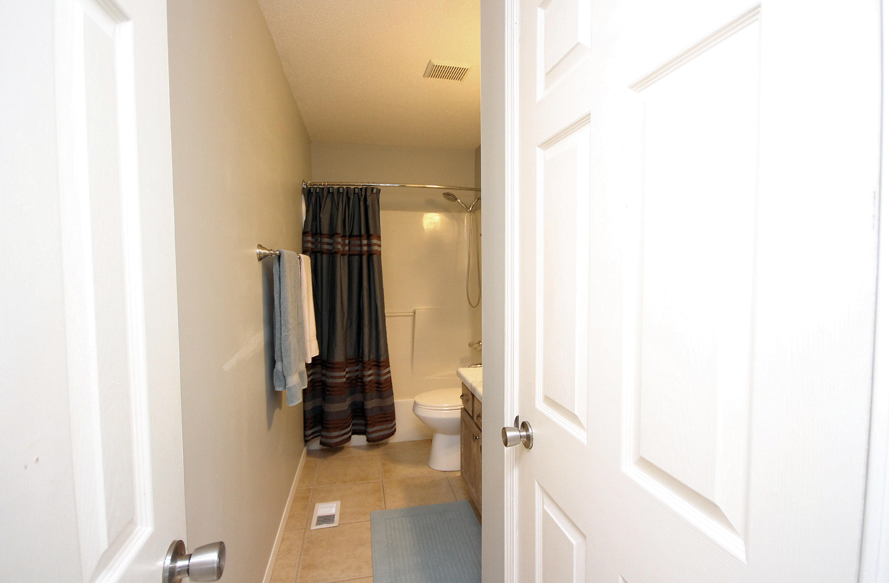 COVENTRY PARK VLG PH II - Residential