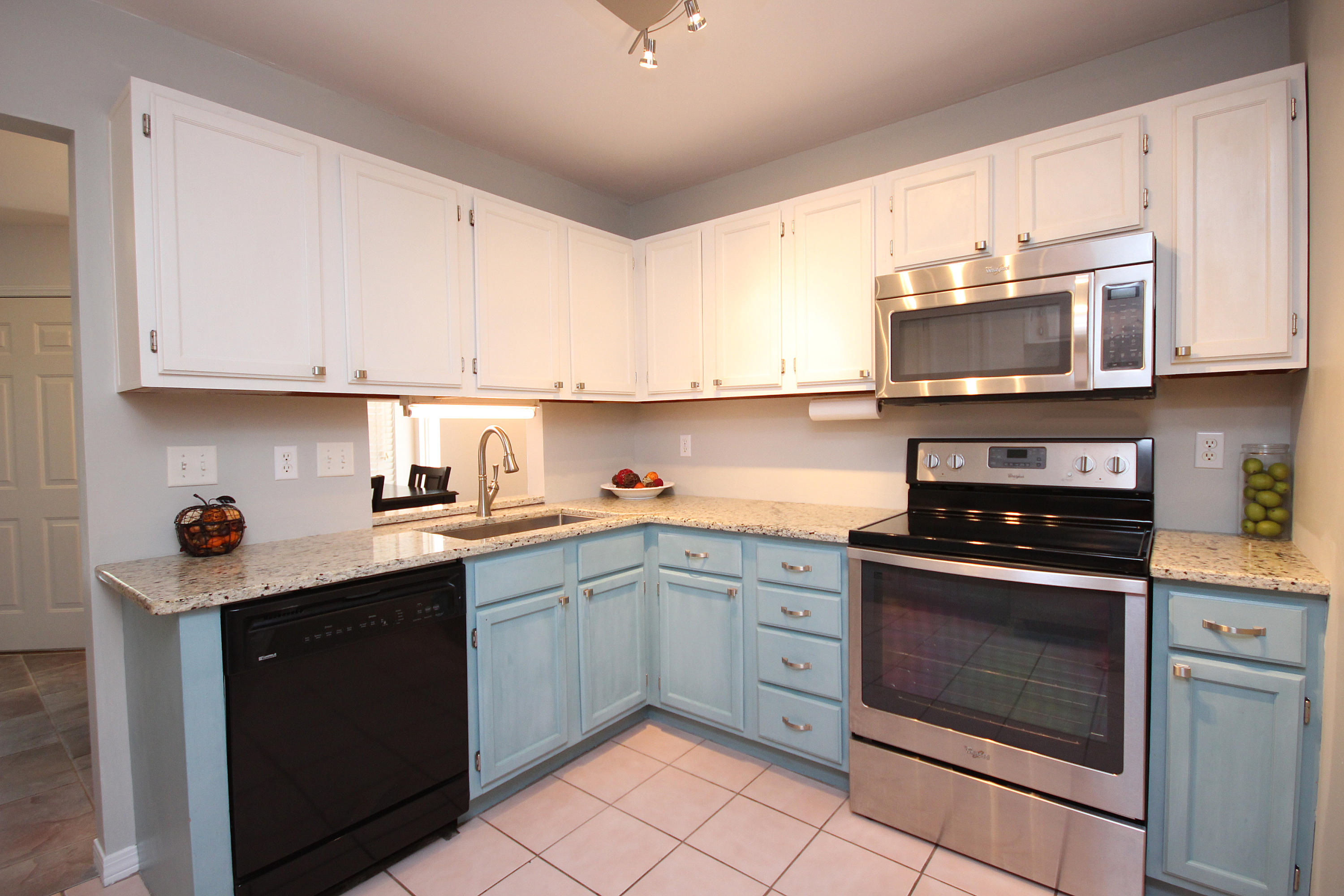 COVENTRY PARK VLG PH II - Residential