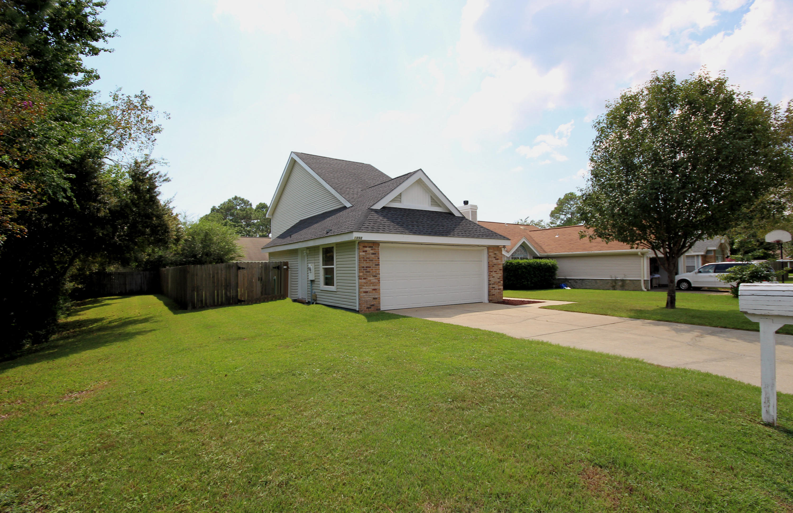 COVENTRY PARK VLG PH II - Residential