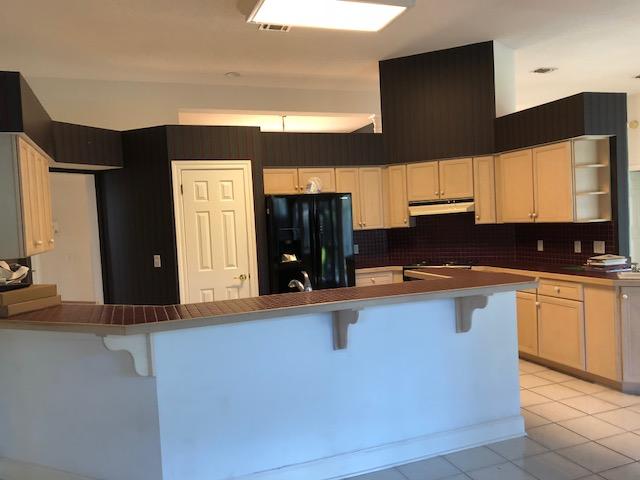 LAKE POINTE - Residential