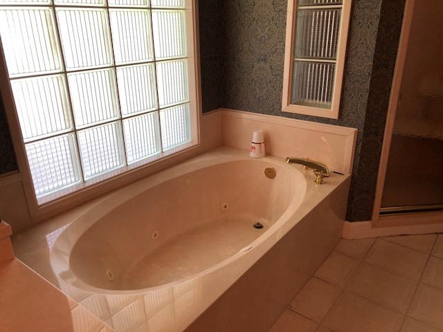 LAKE POINTE - Residential