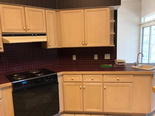 LAKE POINTE - Residential