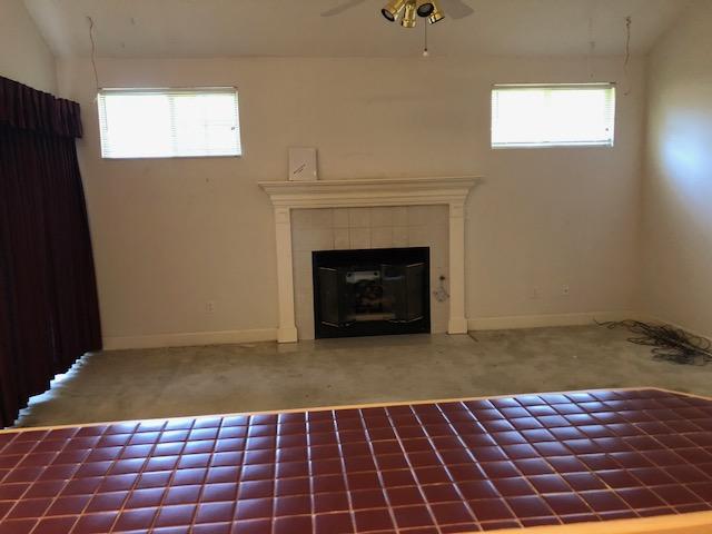 LAKE POINTE - Residential