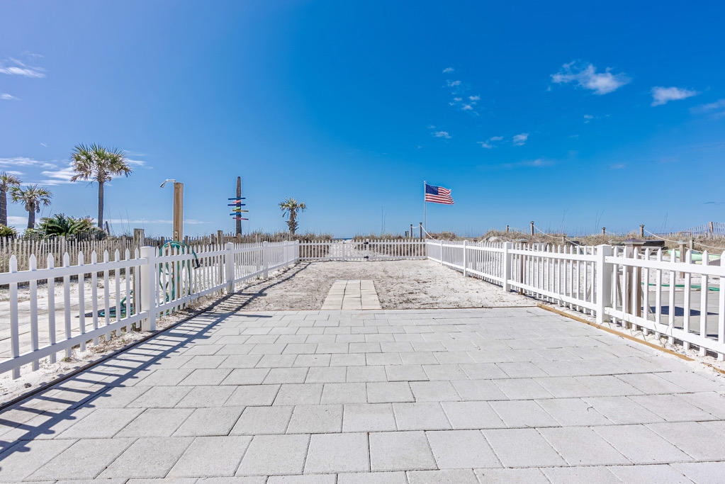 Beachside West - Residential