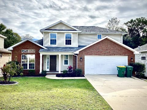 A home in Niceville