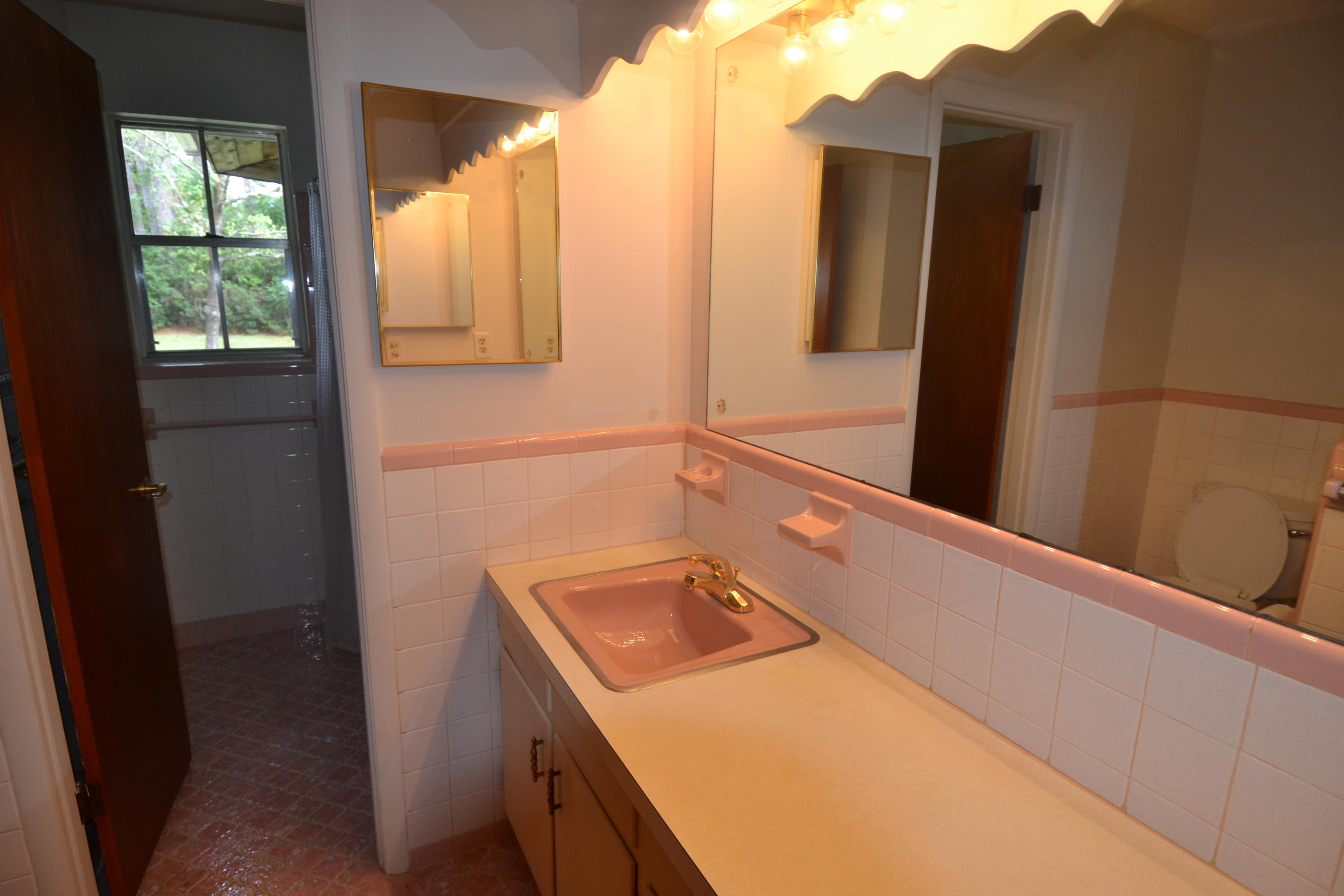 Poquito Bayou - Residential