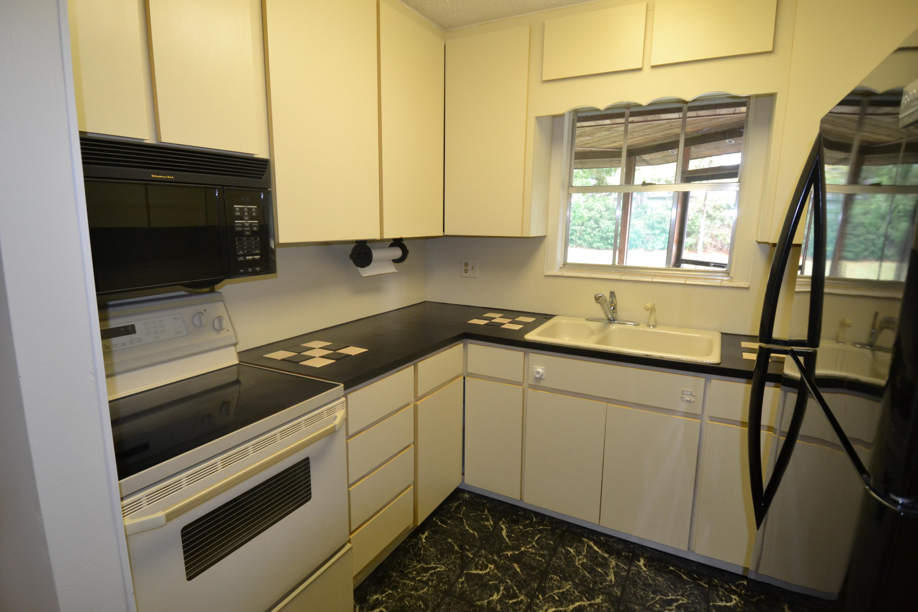 Poquito Bayou - Residential