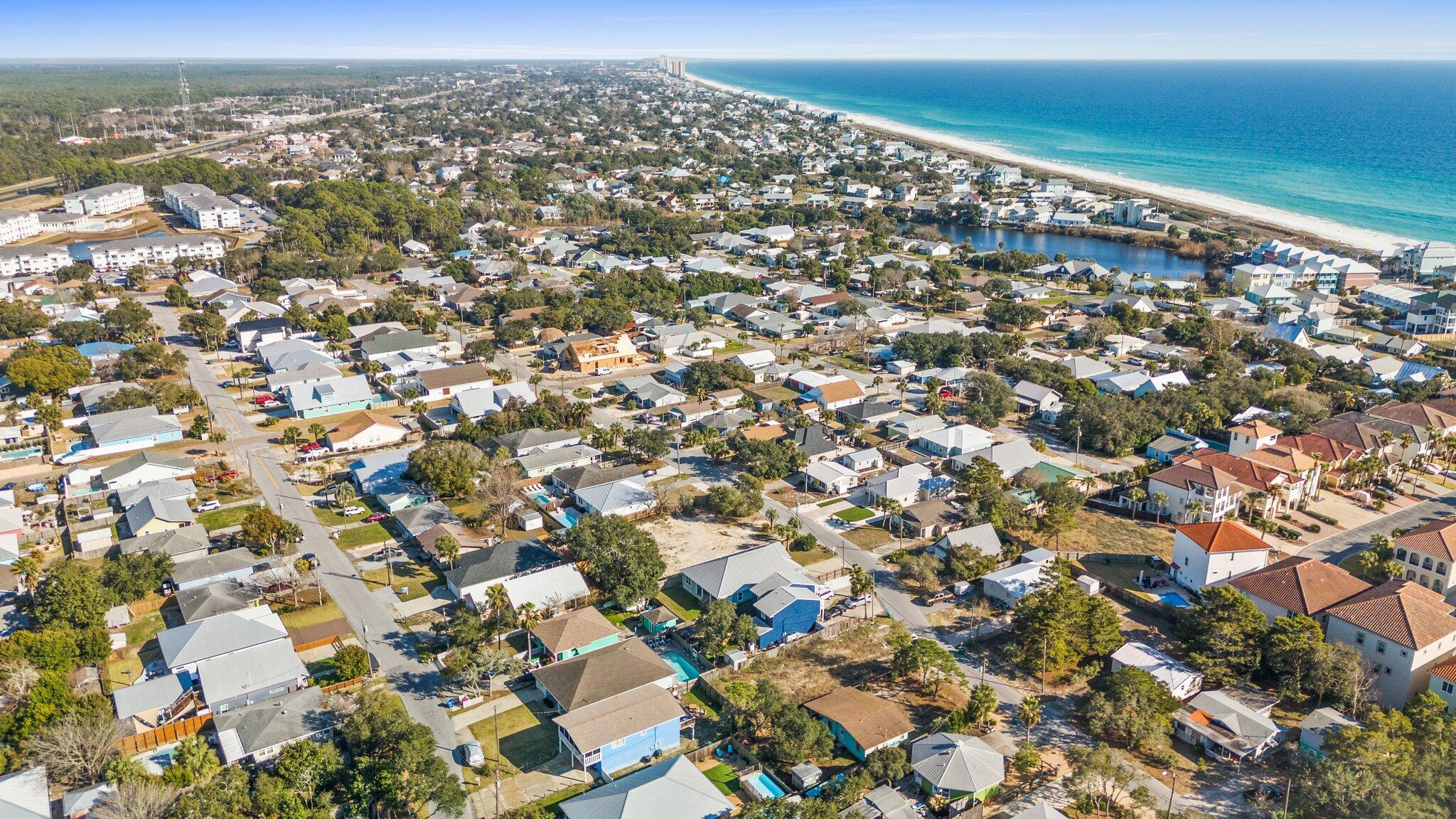 RIVIERA BEACH - Land