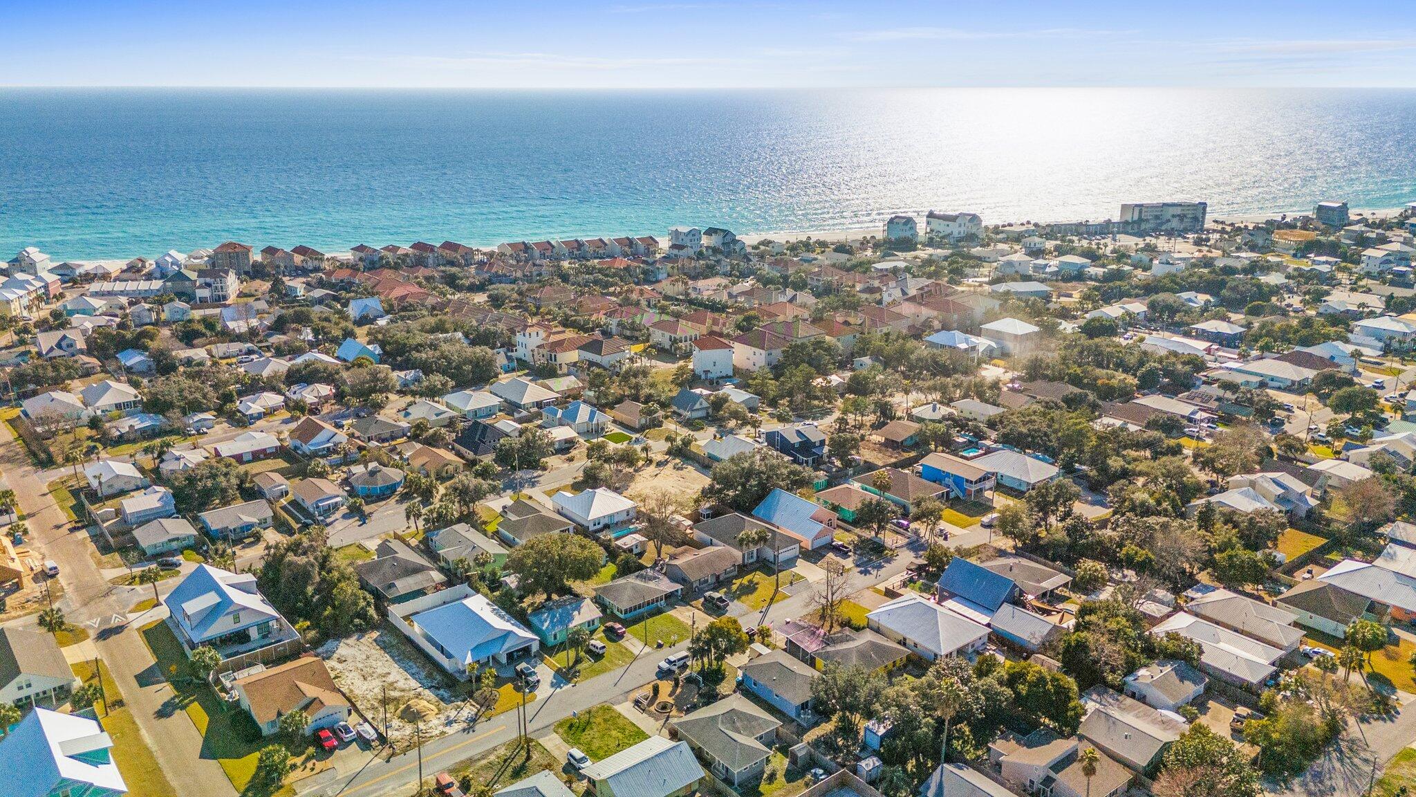 RIVIERA BEACH - Land