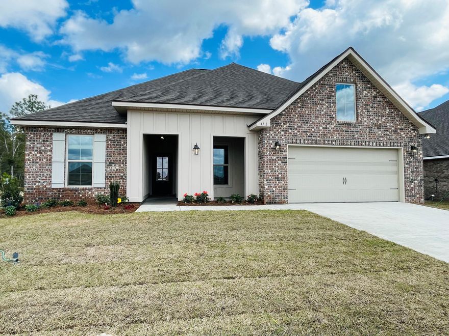 Awesome Builder Rate Incentives!  (Restrictions apply) 

The HICKORY III G in Patriot Ridge community offers a 5 bedroom, 3 full bathroom, open design. Upgrades added (list attached).
Features: double vanity, garden tub, separate shower, and walk-in closet in master suite, double vanity in all other bathrooms, den, formal dining room, covered front and rear porches, boot bench in mud room, recessed lighting, crown molding, ceiling fans in living room and master bedroom, smoke and carbon monoxide detectors, landscaping, architectural 30-year shingles, flood lights, and more!
Energy Efficient Features:  electric water heater, a kitchen appliance package with a electric range, vinyl low E MI windows, and more!