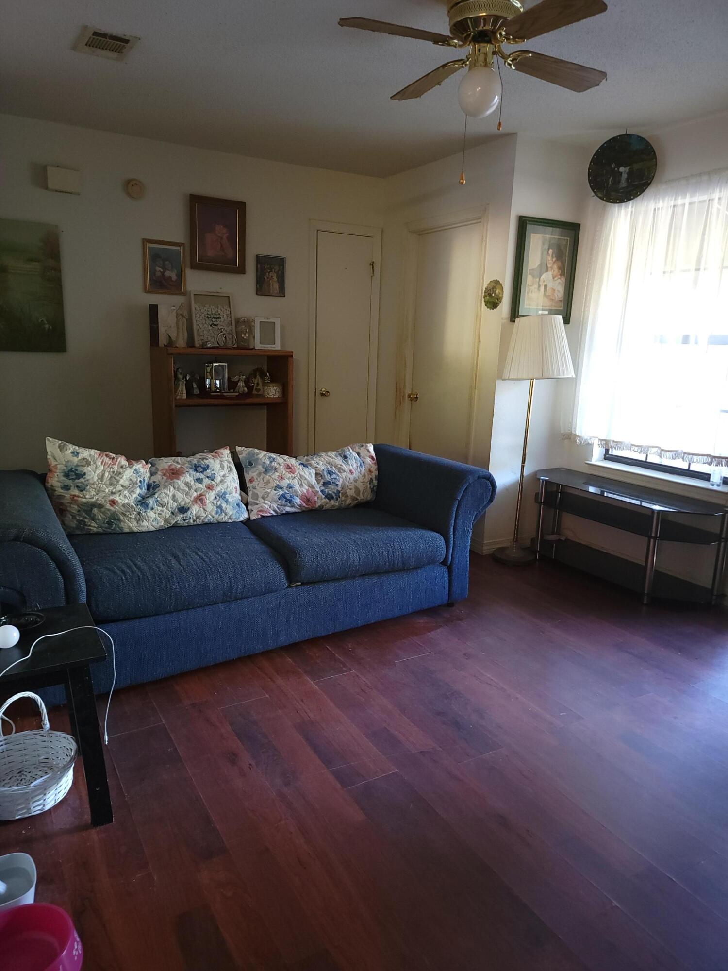 CRESTVIEW - Residential