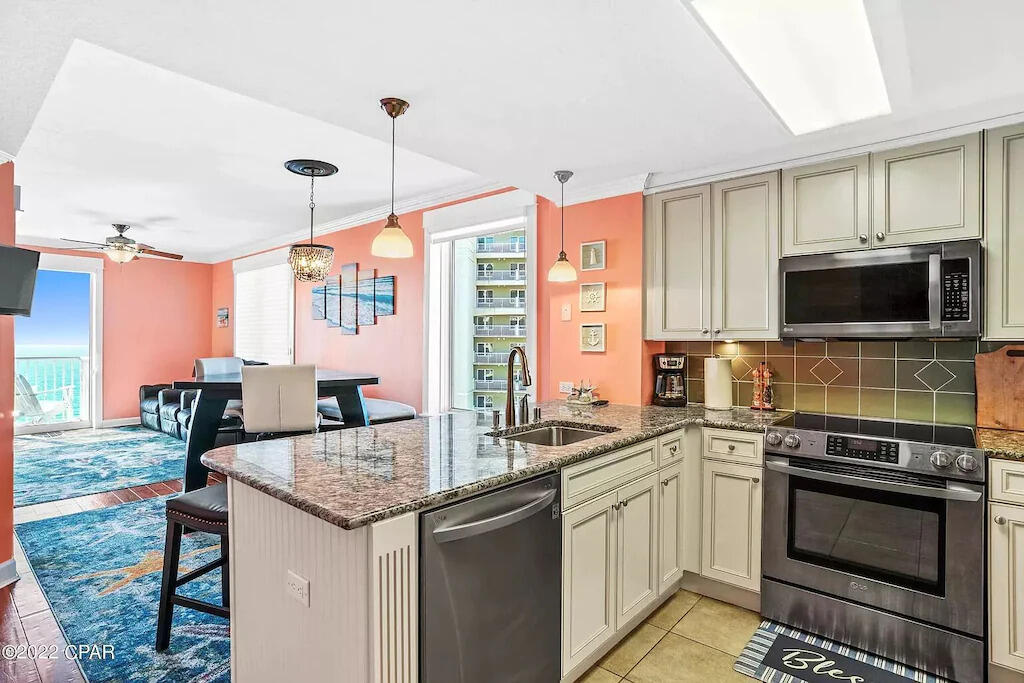 GRAND PANAMA BEACH RESORTS - Residential